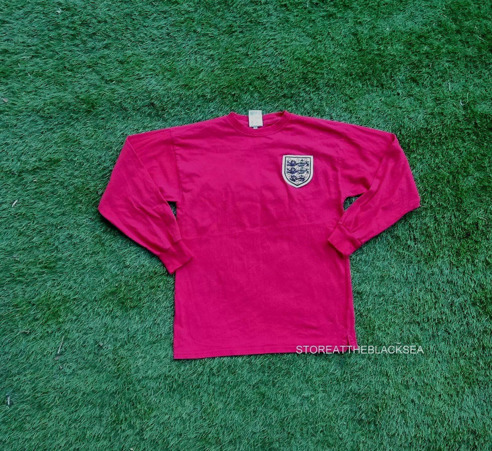 Other England 1966 6 Bobby Moore Shirt SCORE DRAW FOOTBALL Size US M / EU 48-50 / 2 - 1 Thumbnail