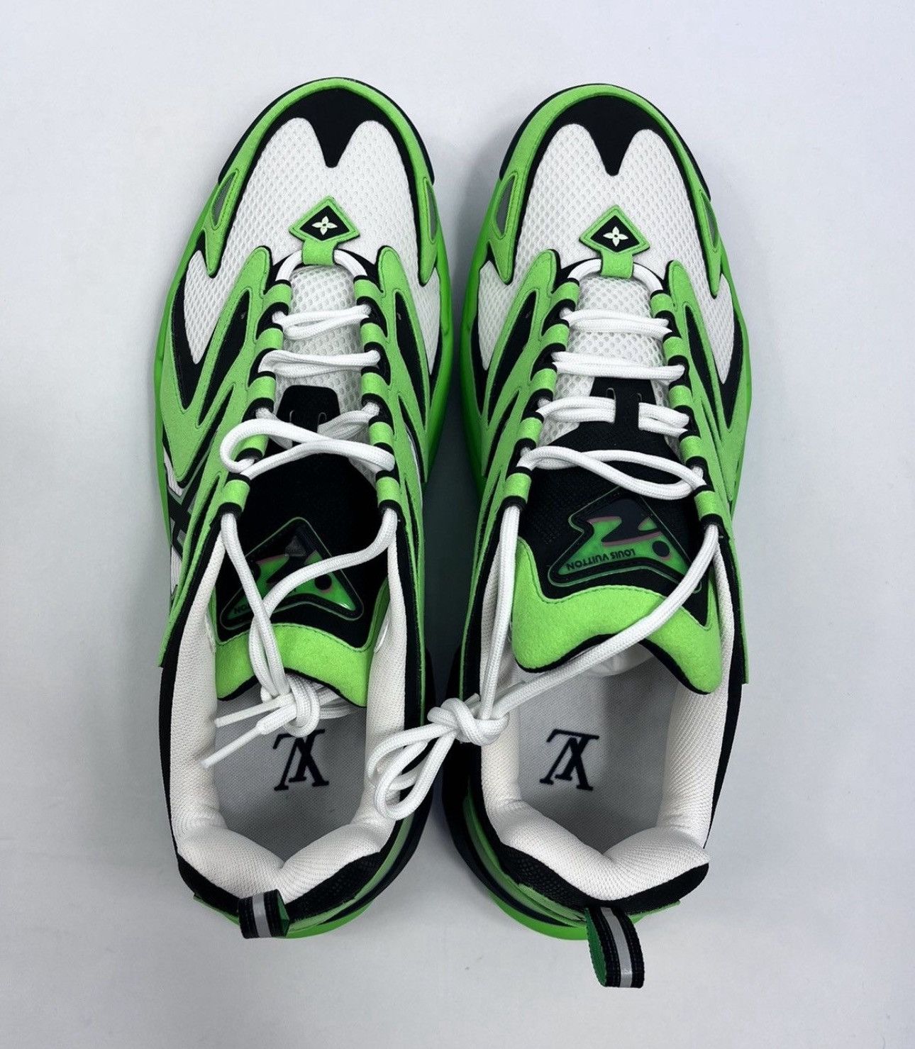 Louis Vuitton VIRGIL ABLOH GREEN TATIC SNEAKERS Size US 10 / EU 43 - 4 Thumbnail