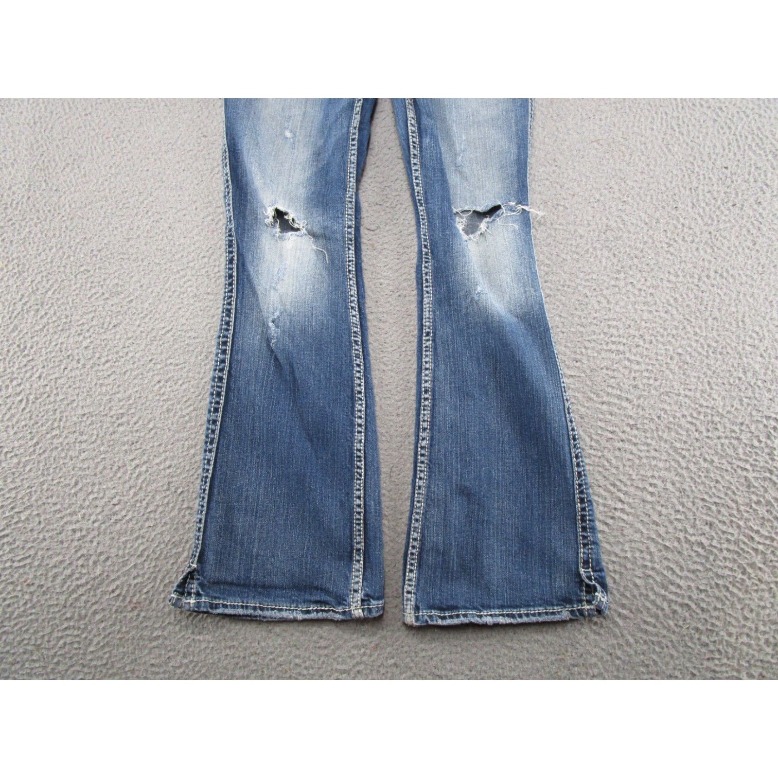 Silver Jeans Co. Y2K Silver Jeans Co Twisted Boot Cut Jeans Women's Tag Size 28x31 Blue Denim Cotton Blend 5-Pocket Design Regular Rise Low Waist Womens Size 28" / US 6 / IT 42 - 2 Thumbnail