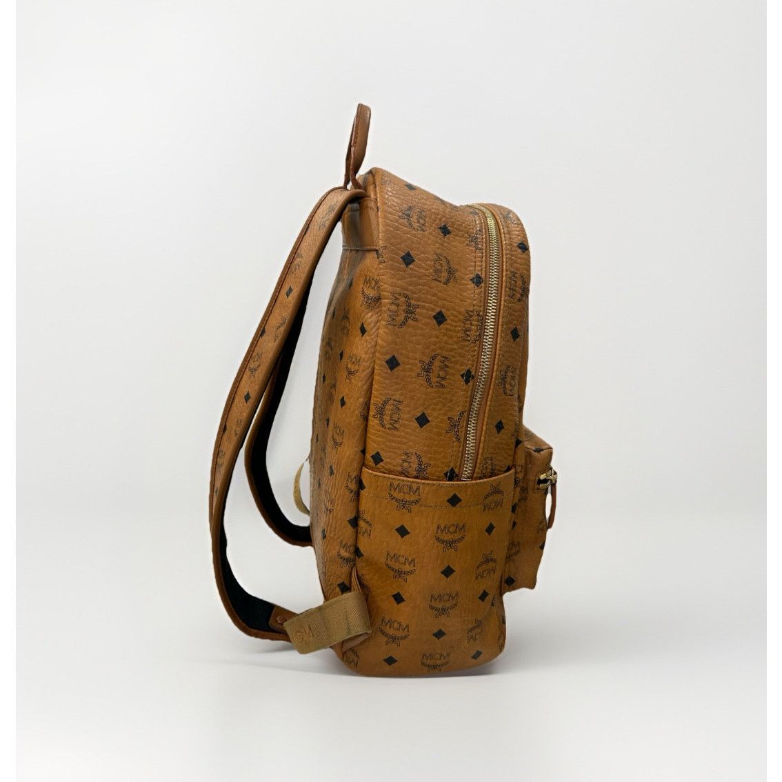 MCM Authenticated MCM Stark Visetos Cognac Medium Backpack Brown Size ONE SIZE - 2 Thumbnail