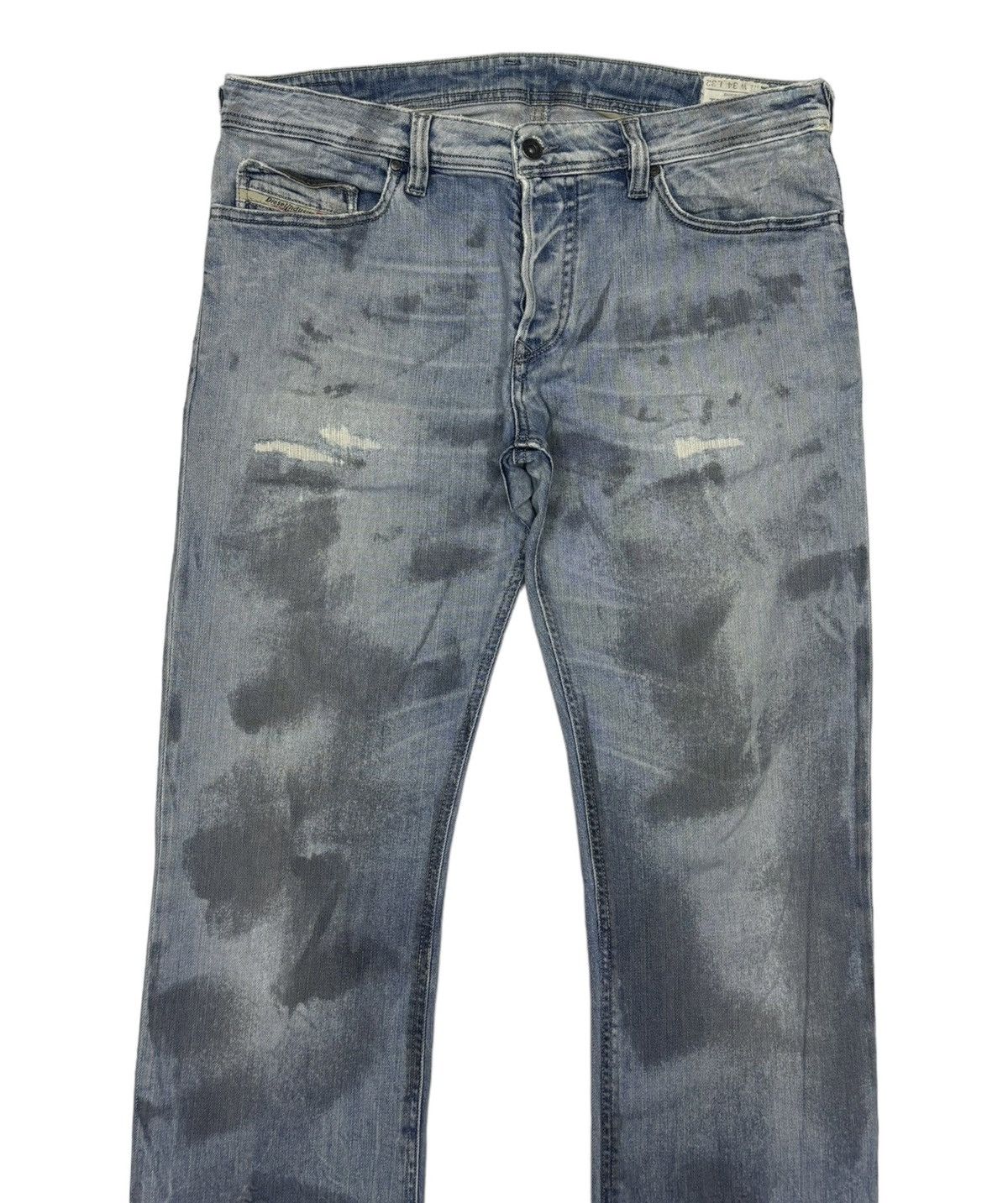 Diesel RARE DIESEL TATTOO ART DISTRESSED DENIM JEANS Size US 35 - 5 Thumbnail