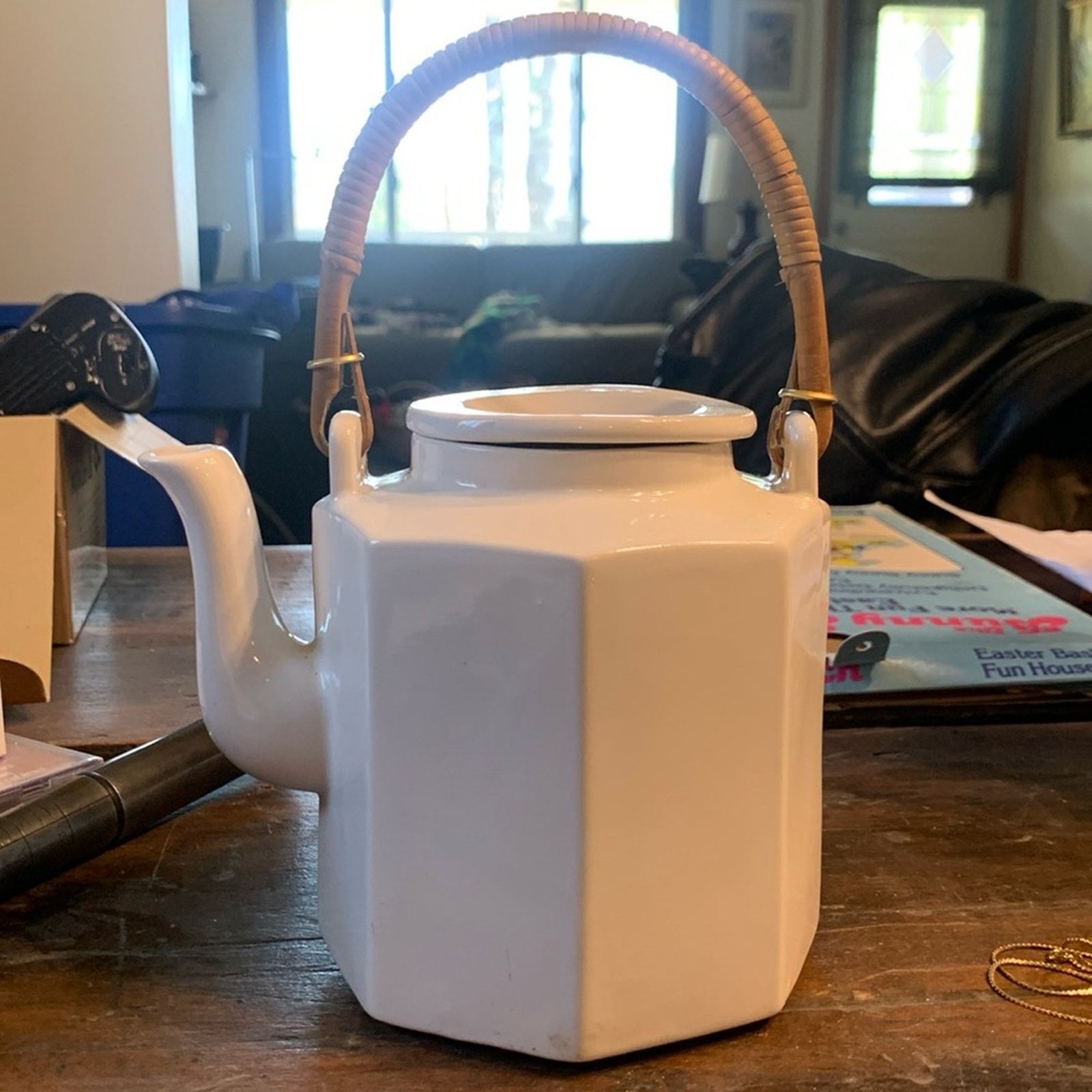Vintage McCoy vintage white ceramic teapot bamboo wrapped handle Size ONE SIZE - 1 Thumbnail