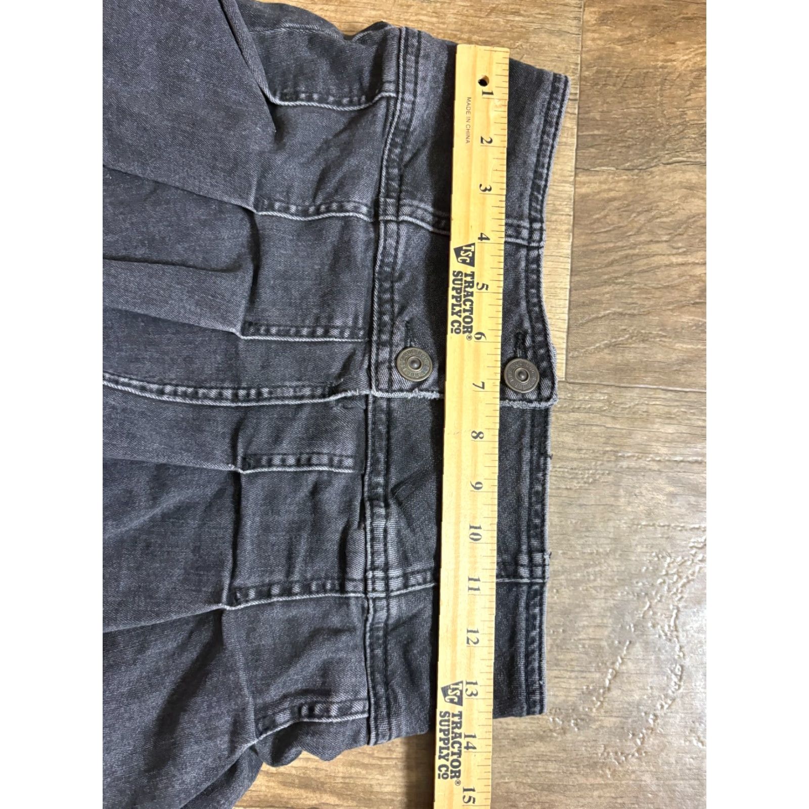 Urban Outfitters BDG Urban Outfitters Denim Mini Skirt Womens S Black 3 Button Skirt Short Cotton Blend Denim Angel Women Size 28" / US 6 / IT 42 - 2 Thumbnail
