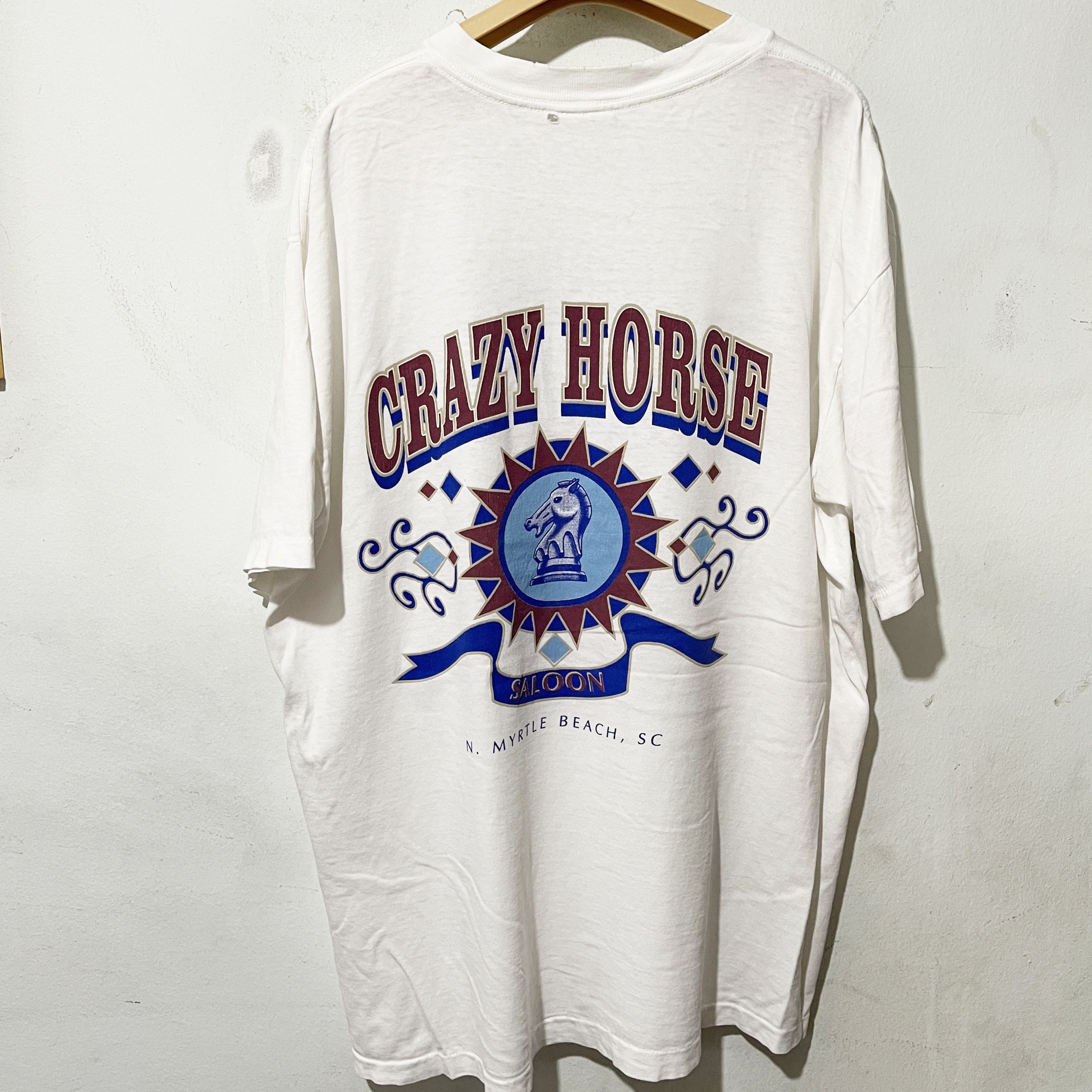 Vintage Vintage 90s Crazy Horse Saloon T-Shirt Size US XL / EU 56 / 4 - 3 Thumbnail
