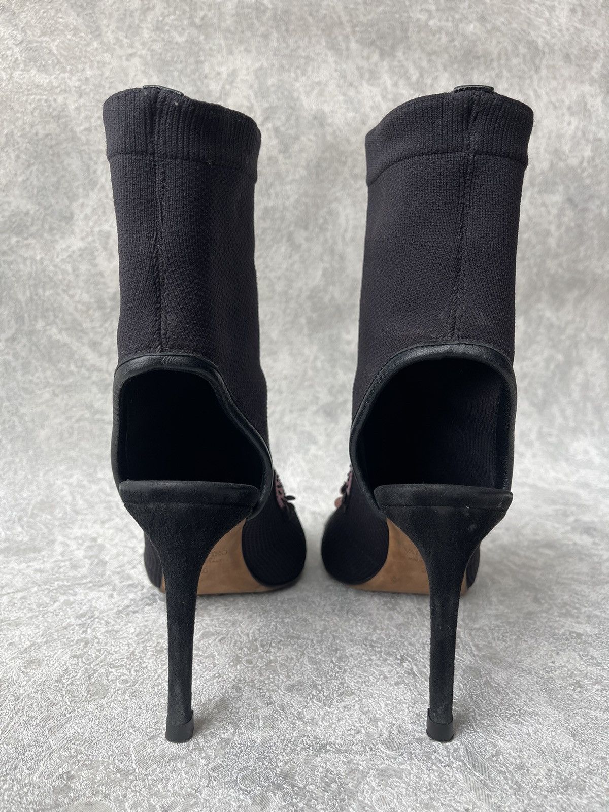 Valentino Valentino Garavani Butterfly Knit Ankle Boots Size 36 US 6 Size US 6 / IT 36 - 14 Thumbnail