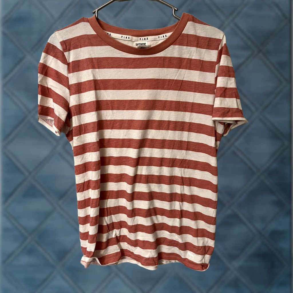 Victoria's Secret Victoria's Secret PINK T-Shirt Short Sleeve Shirt M Pink White Striped Scoop Neck Casual Womens Regular Size Medium Size M / US 6-8 / IT 42-44 - 1 Thumbnail