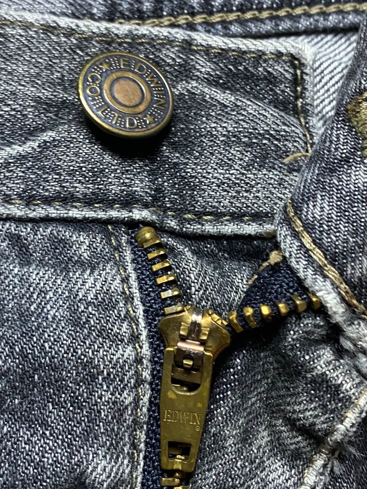 Edwin Vintage Edwin International Basic Denim Distressed Jeans Size US 30 / EU 46 - 8 Thumbnail