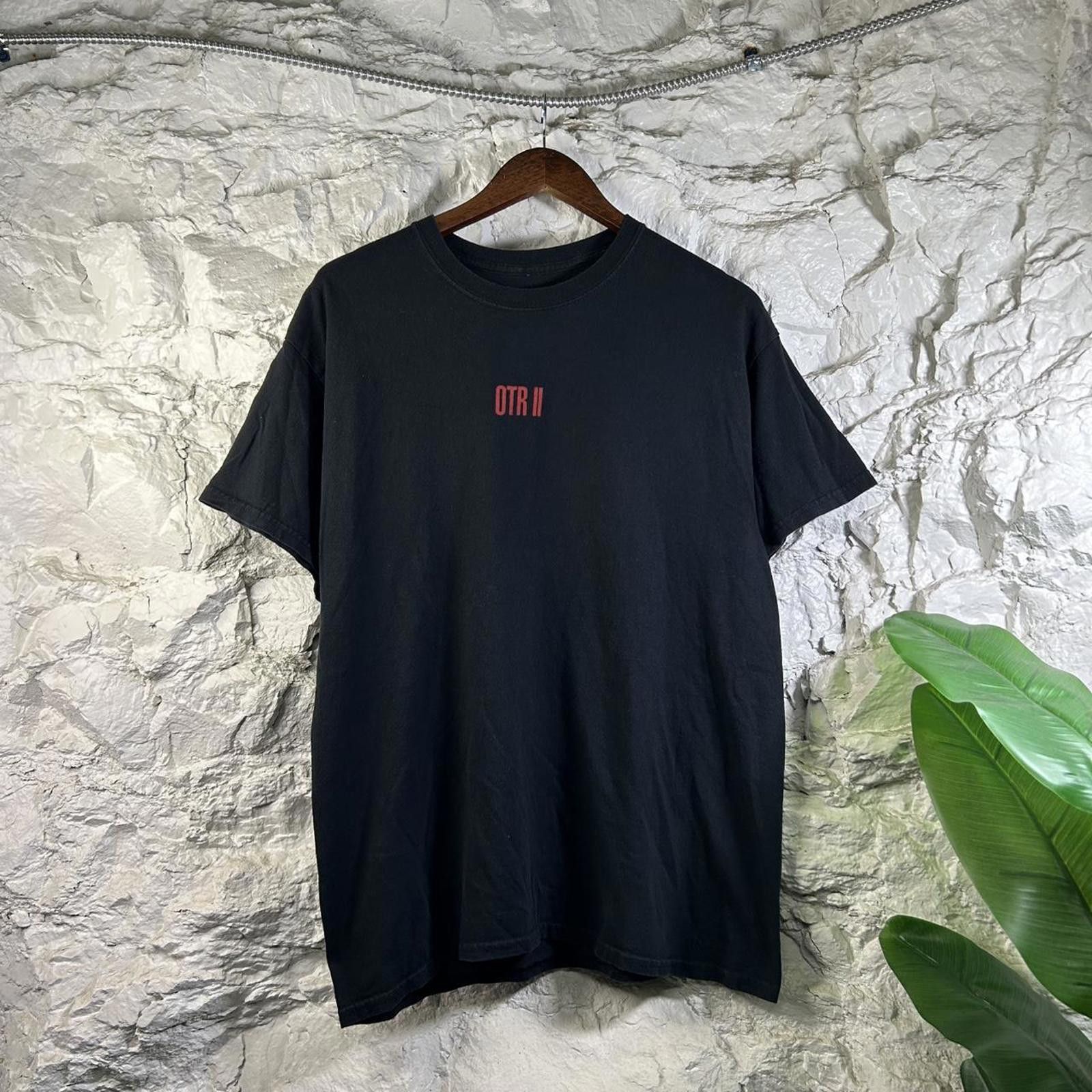 Other On The Run II 2018 Jay Z Beyoncé Tee Size Large Size US L / EU 52-54 / 3 - 3 Thumbnail