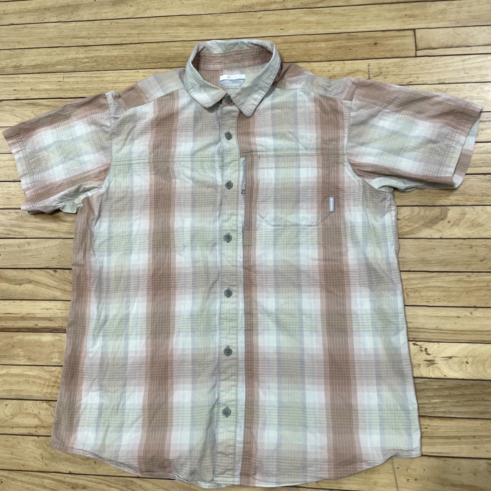 Vintage Columbia Button Shirt Men L Orange Plaid Omni Wick Short Sleeve Front Pocket Zip Pocket Outdoor Size US L / EU 52-54 / 3 - 3 Thumbnail