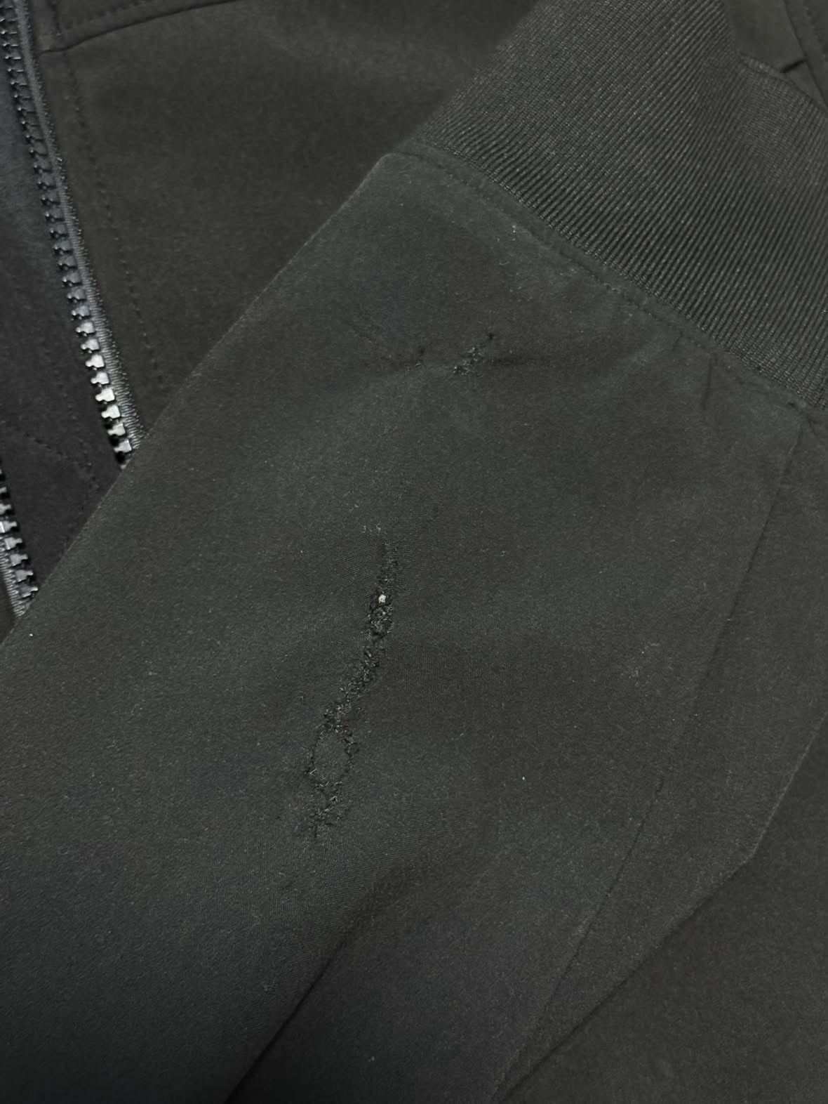 C.P. Company C.P. COMPANY JACKET GREAT CONDITION Size US L / EU 52-54 / 3 - 12 Thumbnail