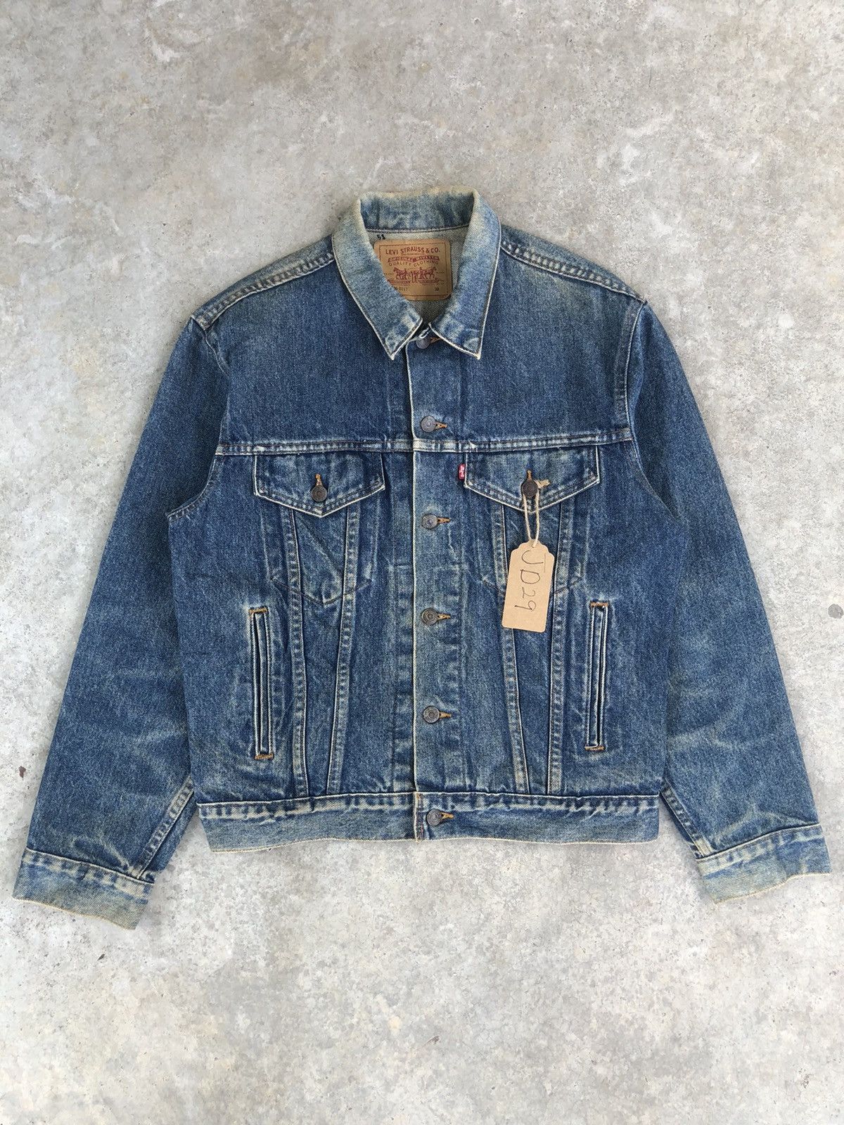 Levi's Vintage 80’s Levi’s Denim Jacket Distressed Stone Wash Size US M / EU 48-50 / 2 - 1 Thumbnail