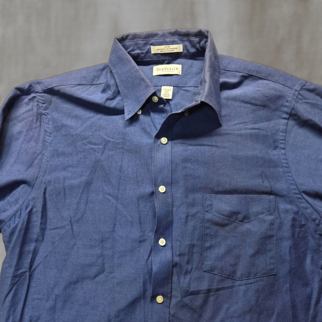 Van Heusen Van Heusen Button-Up Shirt Blue 16.5 Regular Adult Men’s Short Sleeve Wrinkle-Resistant Cotton Blend Size US L / EU 52-54 / 3 - 1 Thumbnail