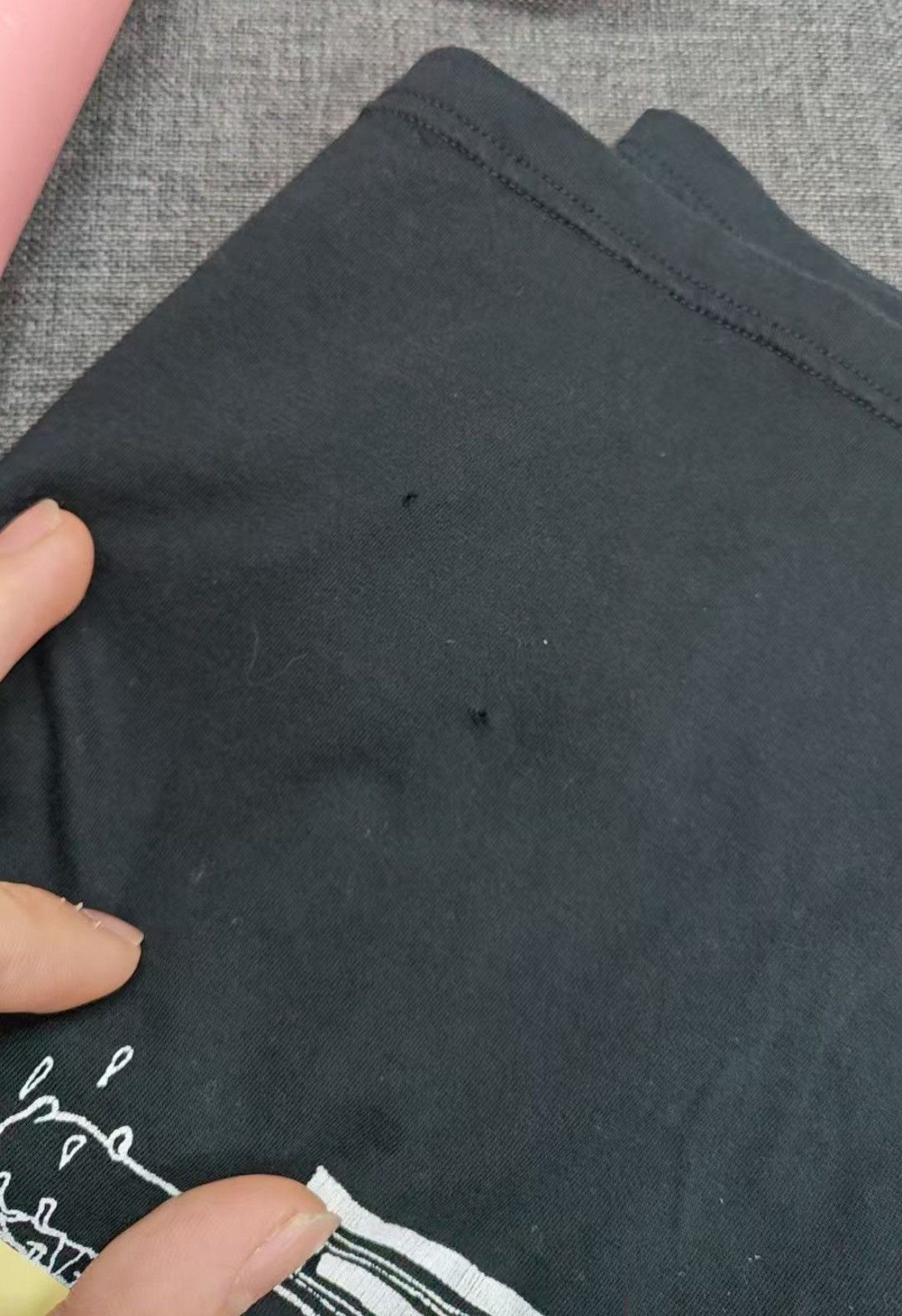 Saint Laurent Paris Saint Laurent Black printed short sleeves 2504-Nextarrow Size US M / EU 48-50 / 2 - 1 Thumbnail