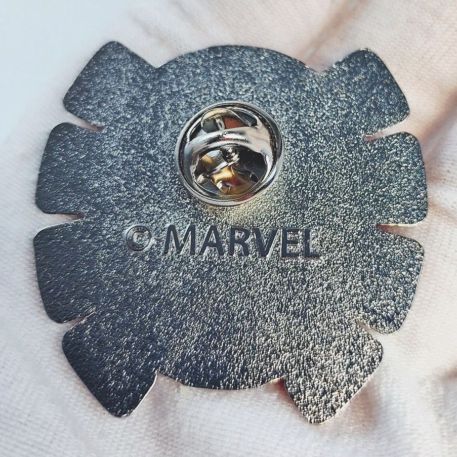 Disney Disney Spider-Man Red Enamel Pin Marvel Avengers Emblem Size ONE SIZE - 4 Thumbnail