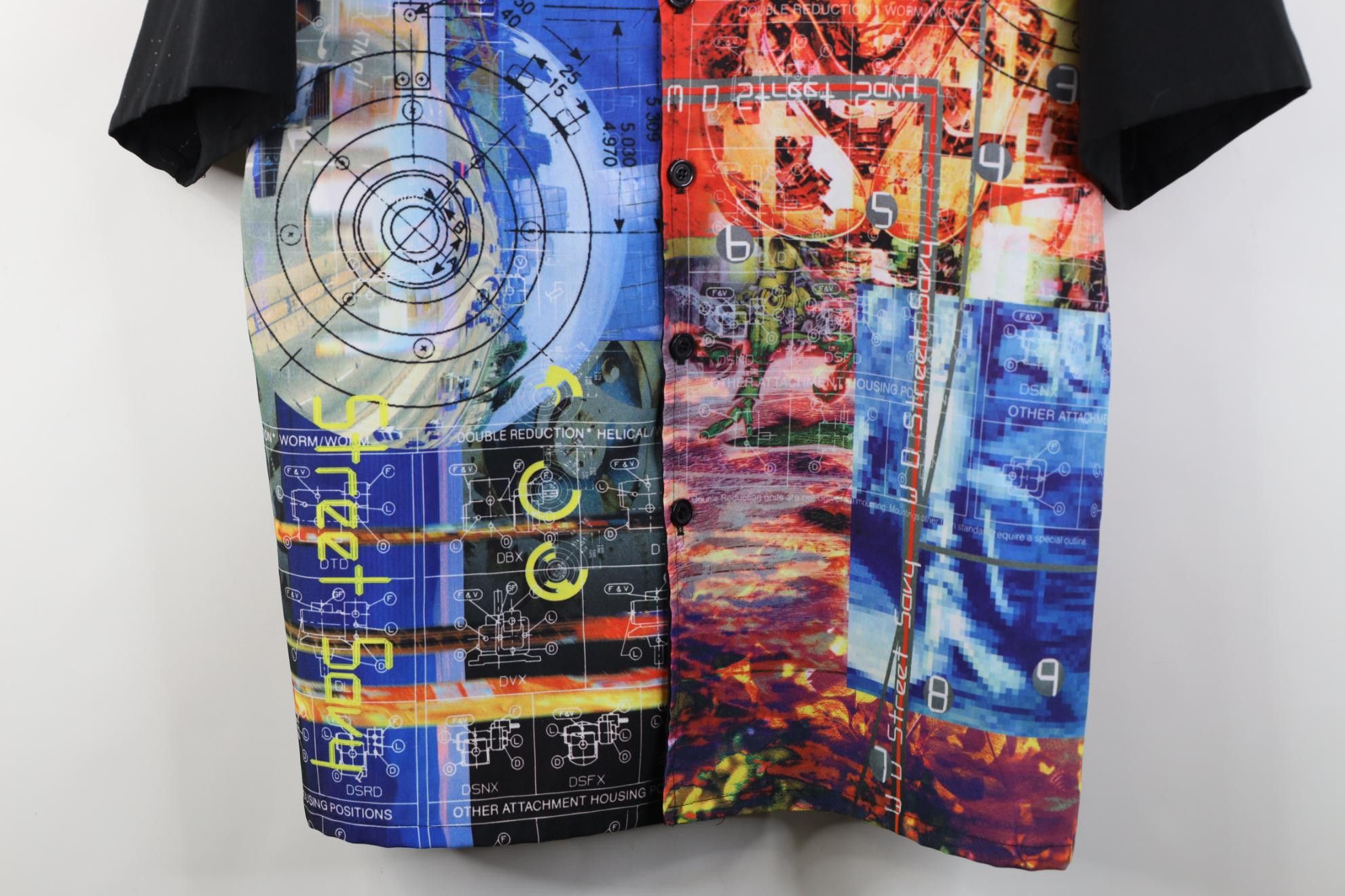 Vintage Vintage 90s Y2K Streetwear Short Sleeve Button Shirt USA Size US XL / EU 56 / 4 - 3 Thumbnail