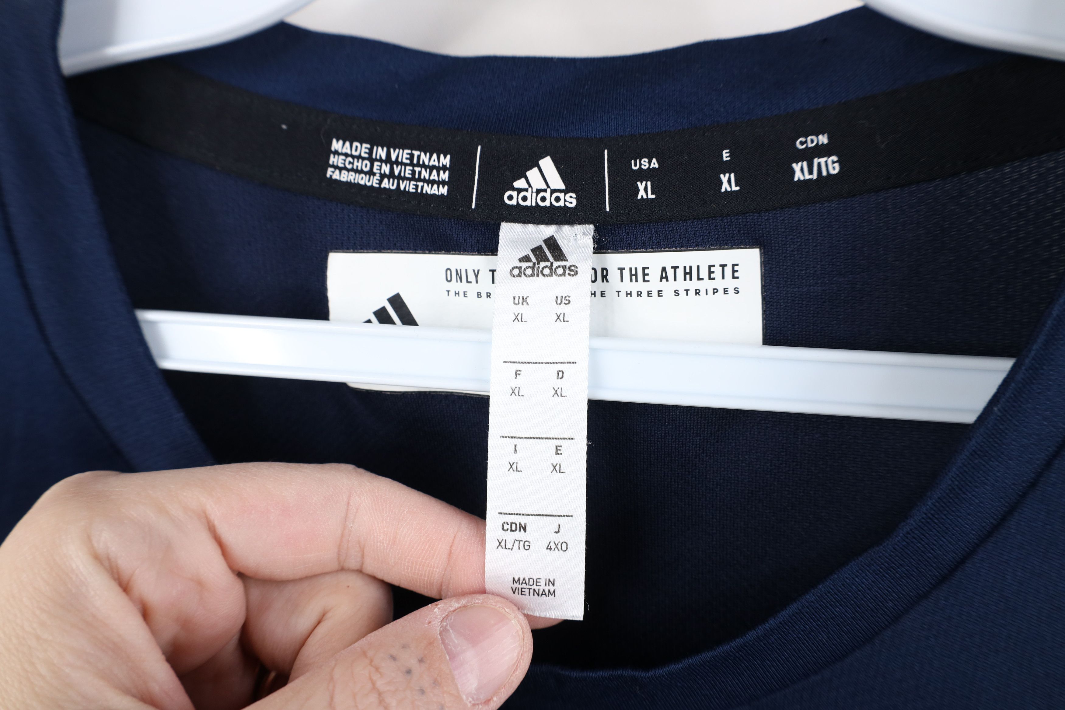Adidas Adidas University of Akron Baseball Knit T-Shirt Navy Blue Size US XL / EU 56 / 4 - 10 Thumbnail