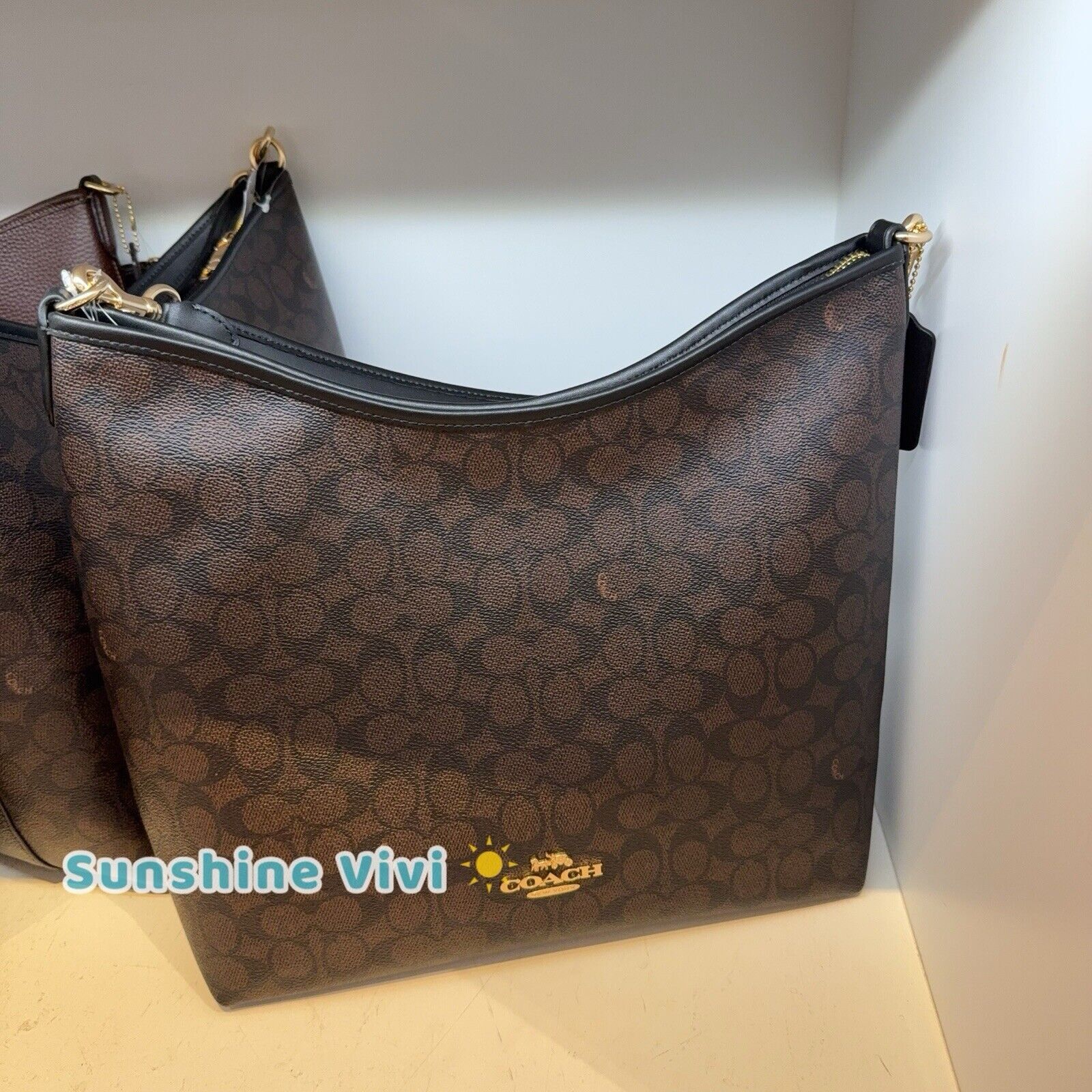 Coach NWT Coach Laurel Large Shoulder Bag CY685 Signature Size ONE SIZE - 1 Thumbnail