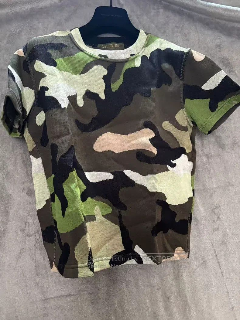 Valentino Valentino Green camouflage short-sleeved T-shirt Size US S / EU 44-46 / 1 - 1 Thumbnail