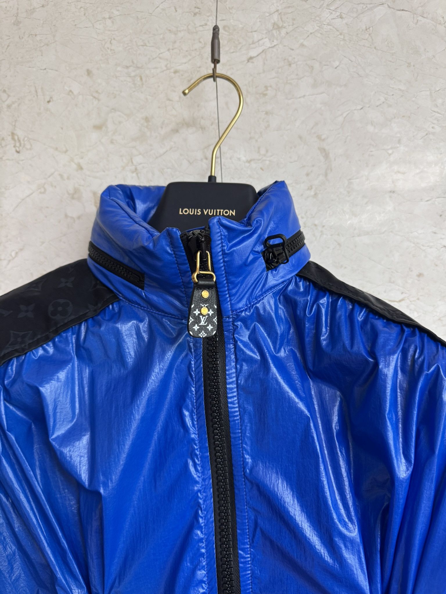 Louis Vuitton Louis Vuitton 1AC0NP Graphic Ski Jacket 34 size Size XS / US 0-2 / IT 36-38 - 4 Thumbnail