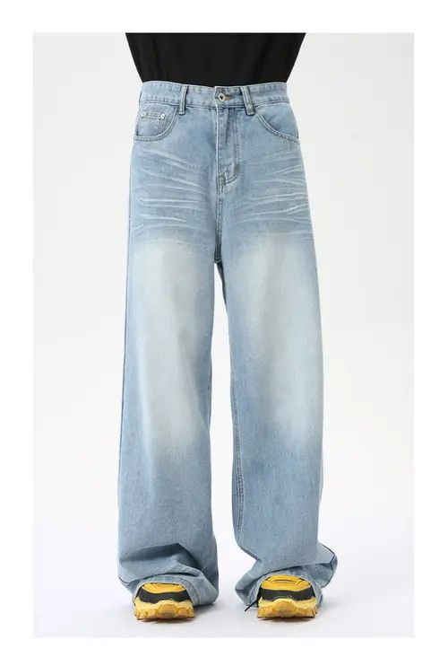 Other Washed creased distressed light blue jeans Size US 32 / EU 48 - 6 Thumbnail
