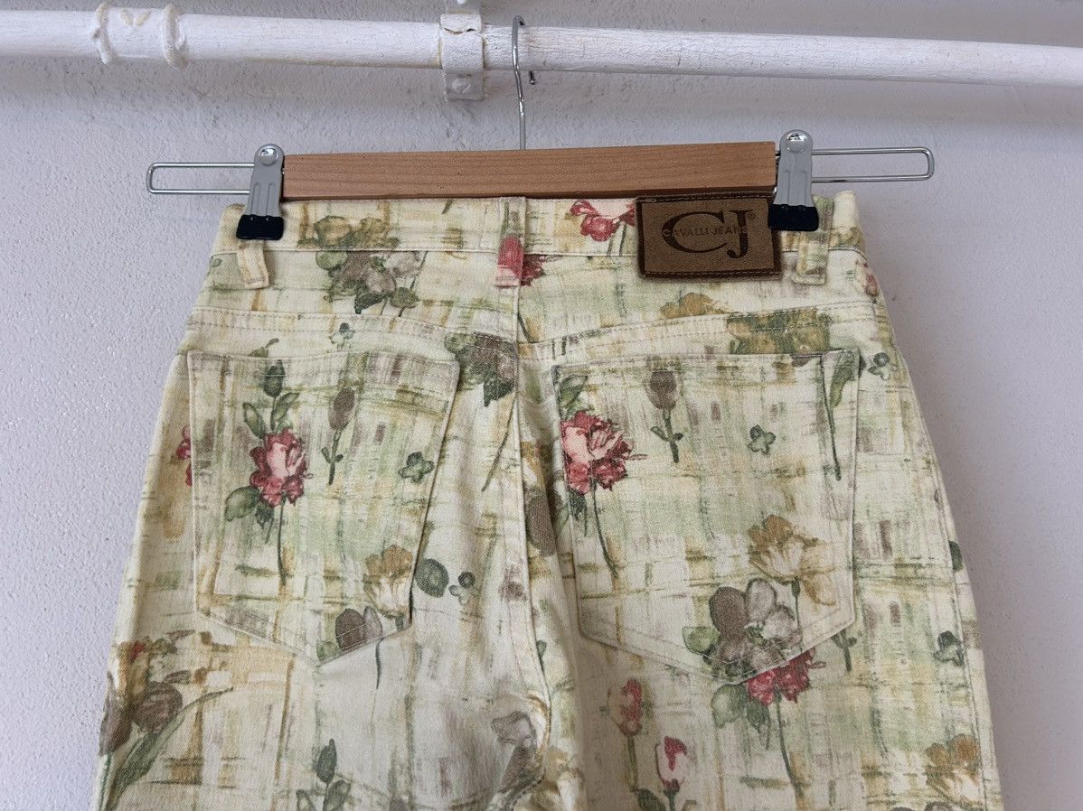 Roberto Cavalli Vintage Floral Print Cavalli Jeans - Size 27 Size 27" / US 4 / IT 40 - 8 Thumbnail