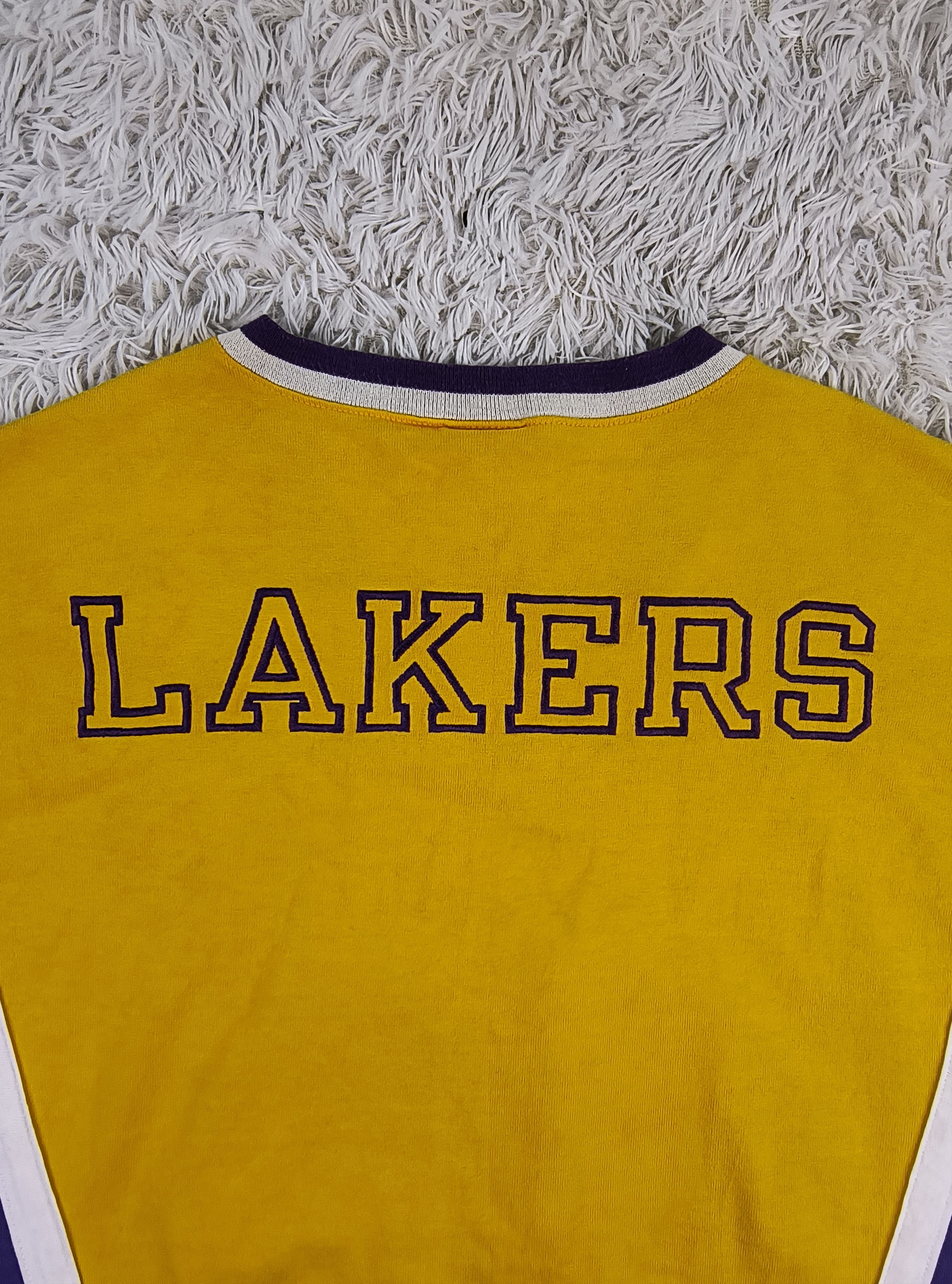 Champion Vintage L.A. Lakers warm up shooting 90s jersey Size US XXL / EU 58 / 5 - 10 Thumbnail