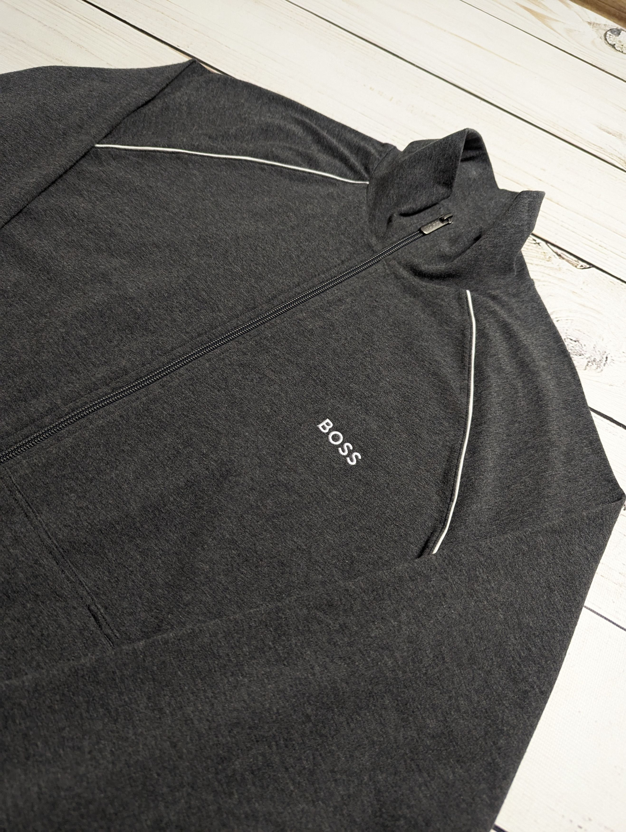 Hugo × Hugo Boss Hugo Boss Full Zip Light Jacket size S / sweater Size US S / EU 44-46 / 1 - 5 Thumbnail