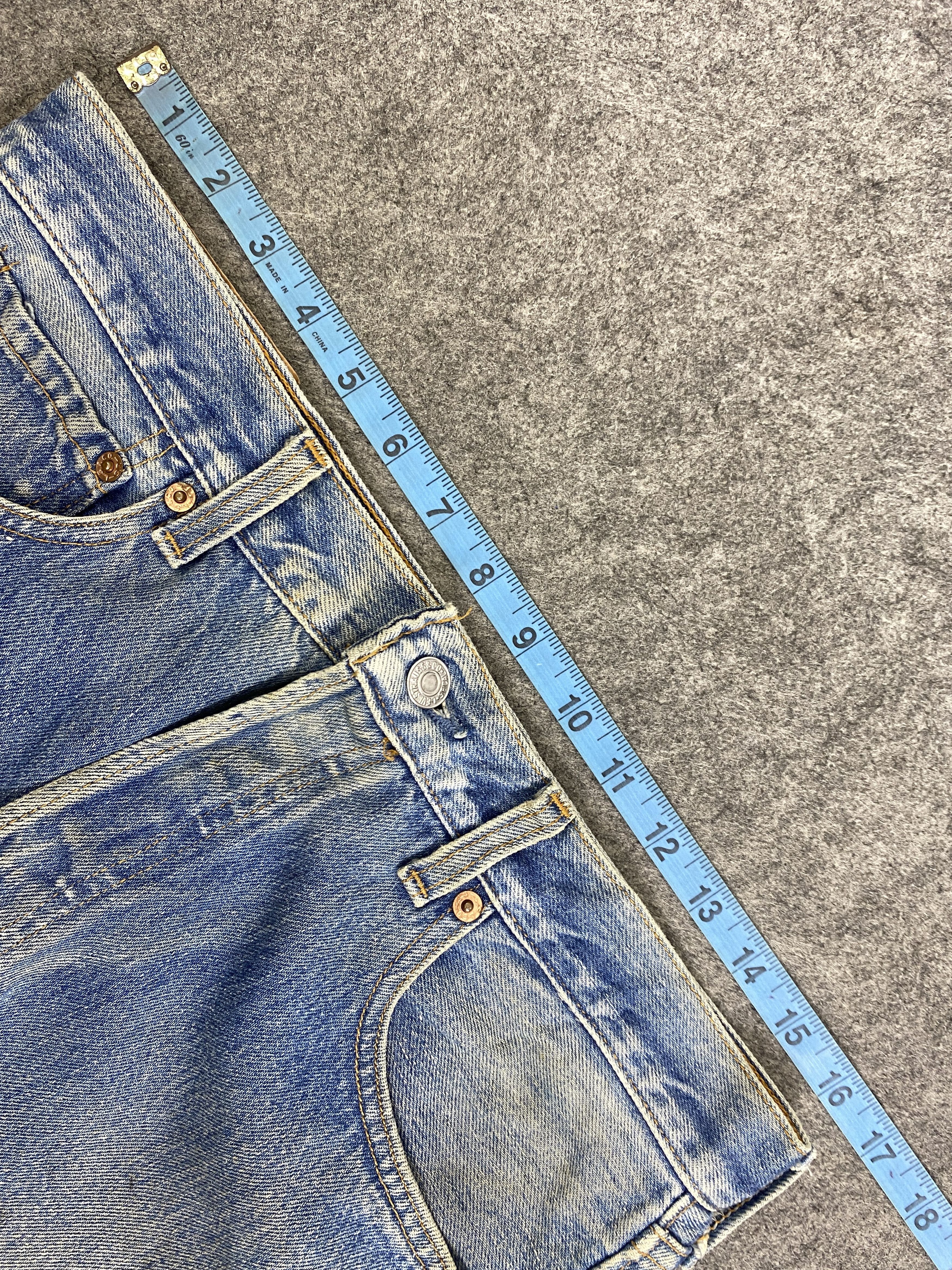 Levi's Dirty Faded Blue Vintage Levis 501 Jeans 33x27 - JN3094 Size US 33 - 5 Thumbnail