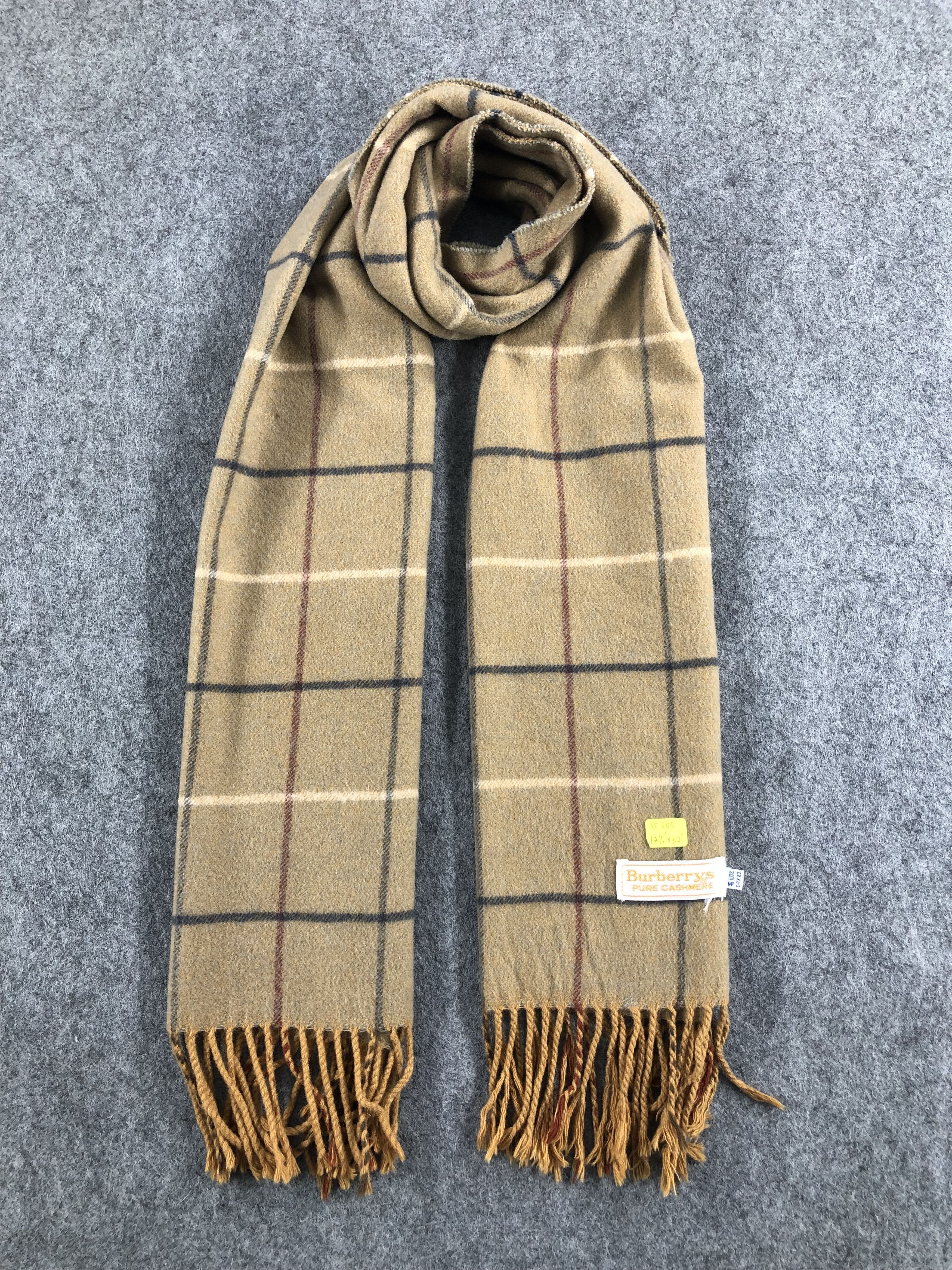 Burberry Burberry Scarf / Muffler / Neckwear Size ONE SIZE - 1 Thumbnail