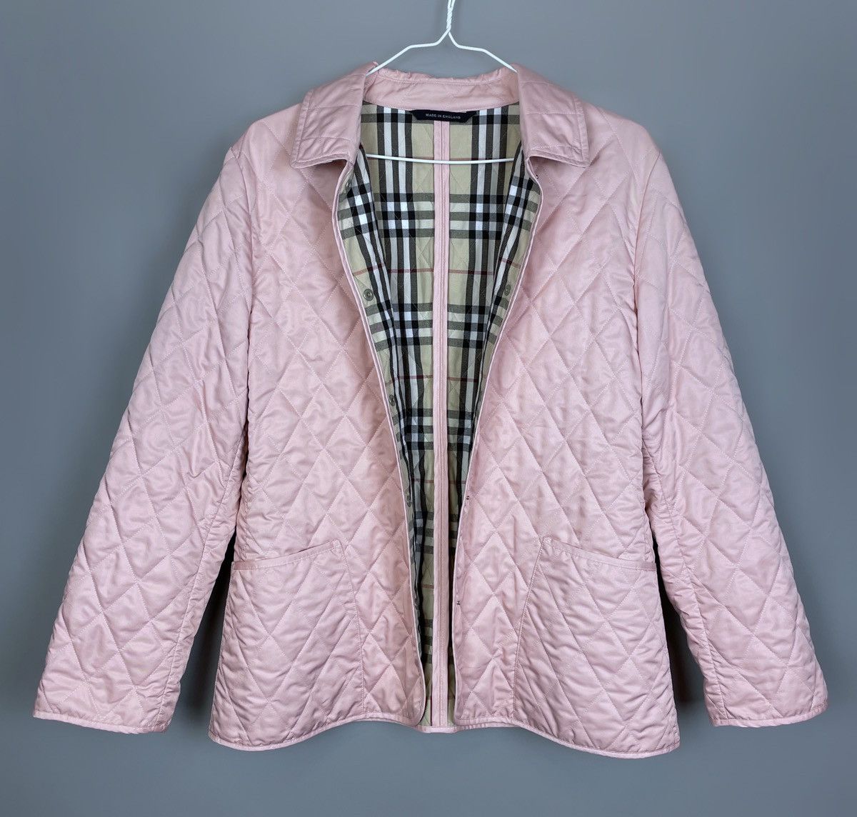 Burberry Burberry London Vintage Quilted Jacket Nova Check Lining M Size M / US 6-8 / IT 42-44 - 15 Thumbnail