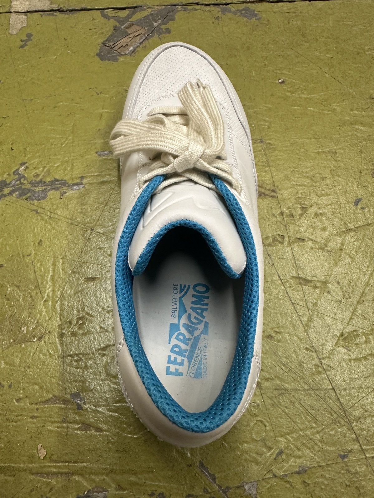 Salvatore Ferragamo Ferragamo Tower Light Grey Leather Sneakers, with blue trim Size US 8.5 / EU 41-42 - 10 Thumbnail