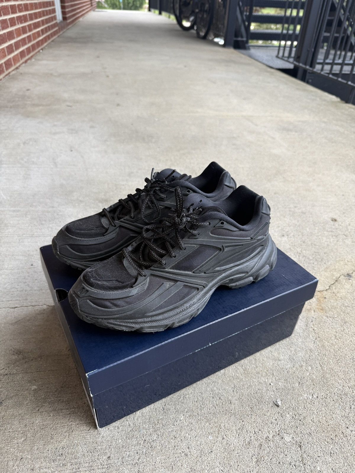 Reebok Road Premier Modern Size US 8 / EU 41 - 1 Thumbnail