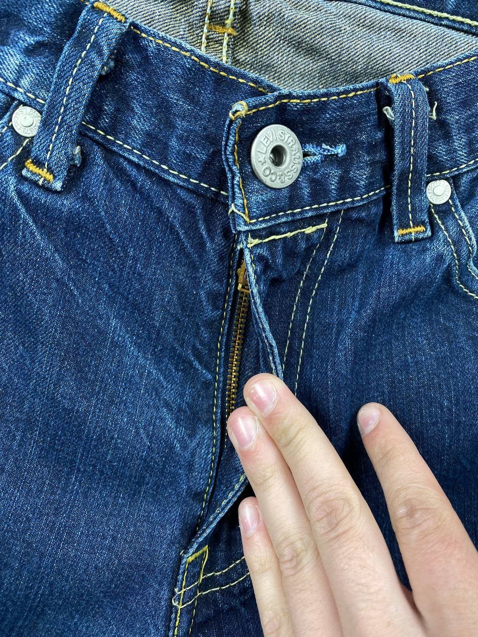 Levi's Vintage Levis 503 Denim Jeans Loose Cinch Men Size 31x34 Size US 31 - 8 Thumbnail