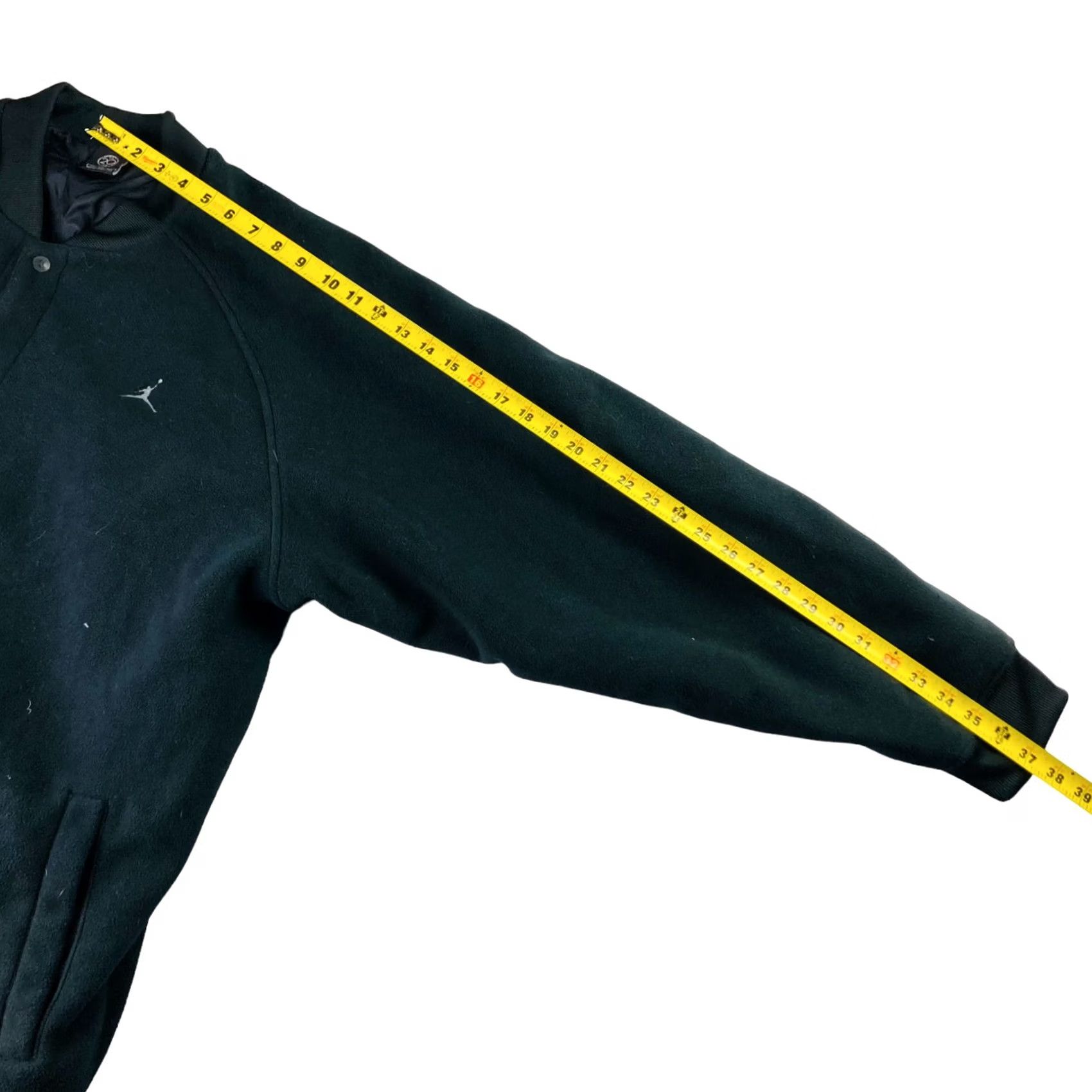Jordan Brand Air Jordan 1988 Dunk Camp Men’s Embroidered Fleece Jacket Black 2XL Snap Embroidered Sweatshirt Jacket Mens Size US XXL / EU 58 / 5 - 8 Thumbnail