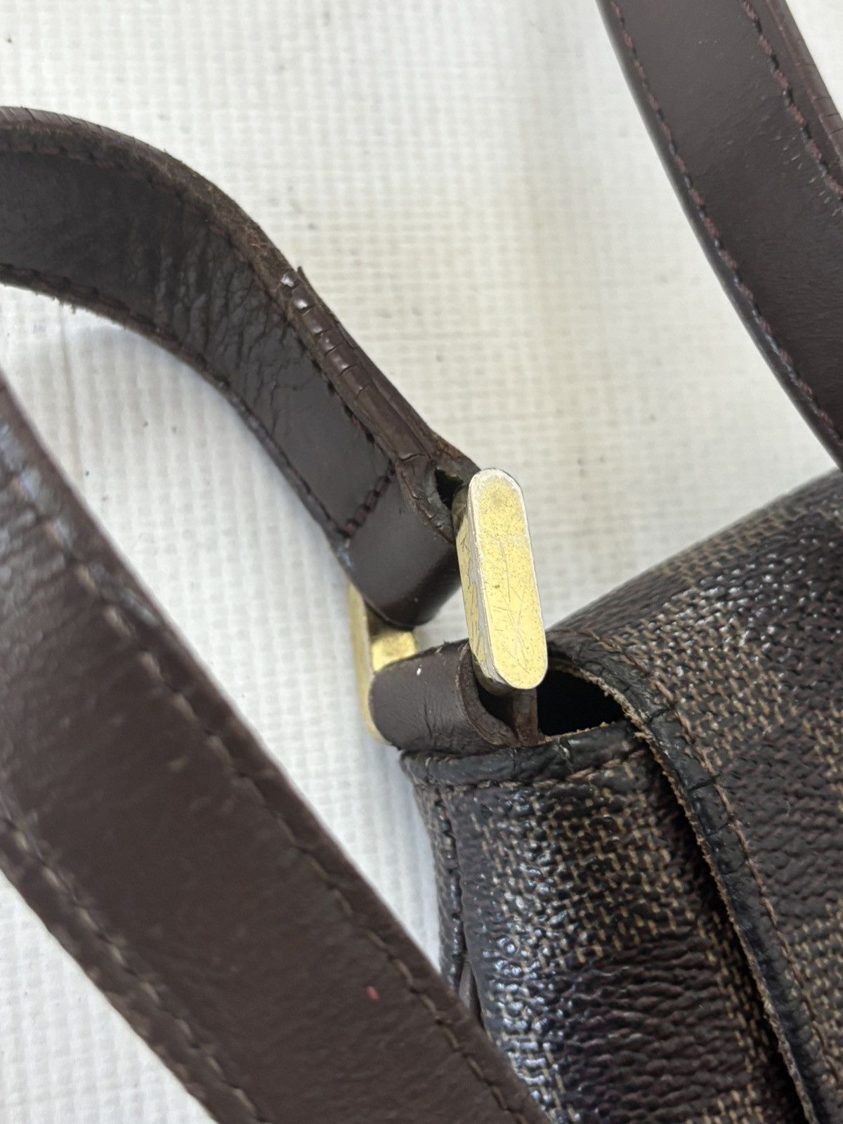 Louis Vuitton Louis Vuitton Damier leather messenger bag Size ONE SIZE - 8 Thumbnail