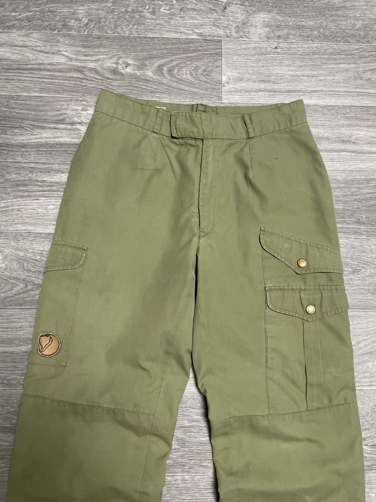 Fjallraven Vintage Fjallraven Khaki Cargo Pants Outdoor 90s Size US 29 - 2 Thumbnail