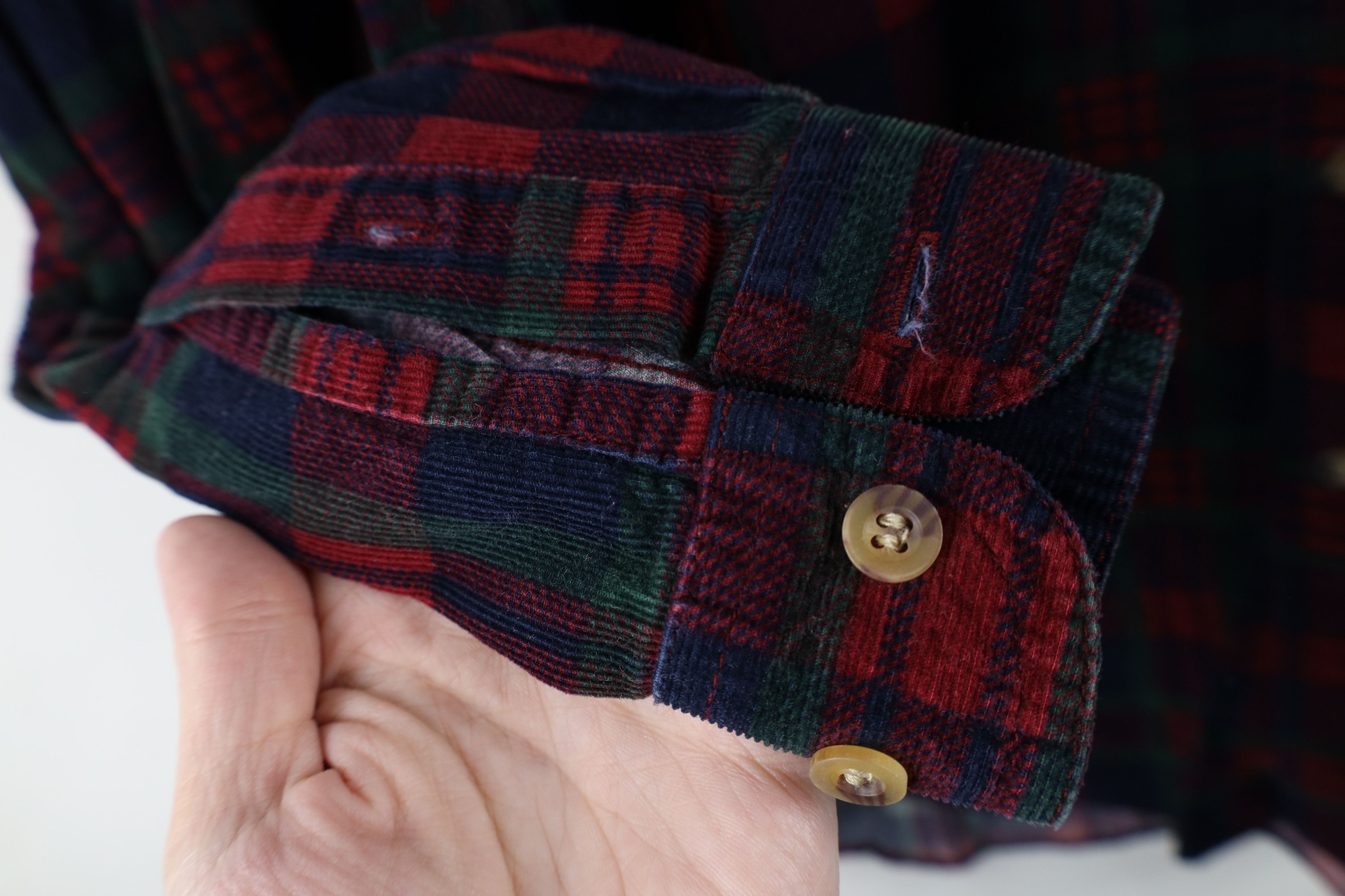 Vintage Vintage 90s Streetwear Corduroy Collared Button Down Shirt Size US L / EU 52-54 / 3 - 6 Thumbnail