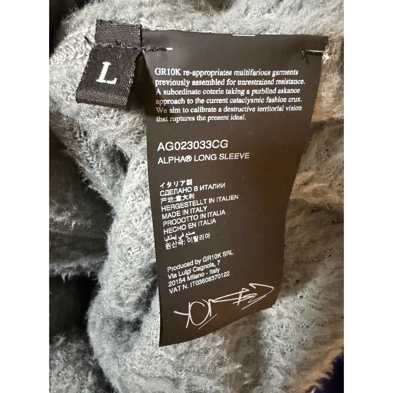 GR10K Alpha Long Sleeve Sweatshirt size L $325