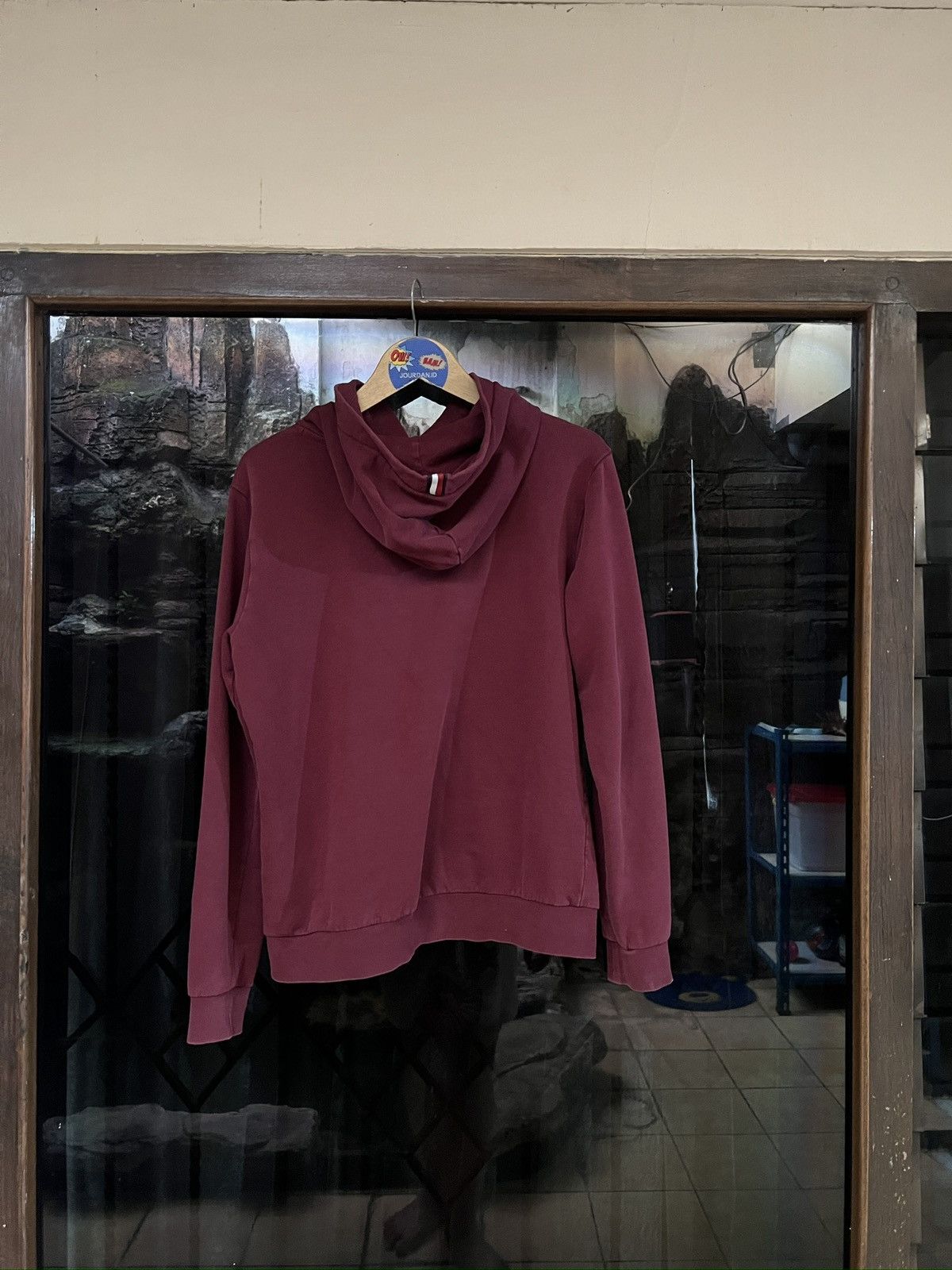 Tommy Hilfiger Tommy hilfinger maroon center logo Size US L / EU 52-54 / 3 - 8 Thumbnail
