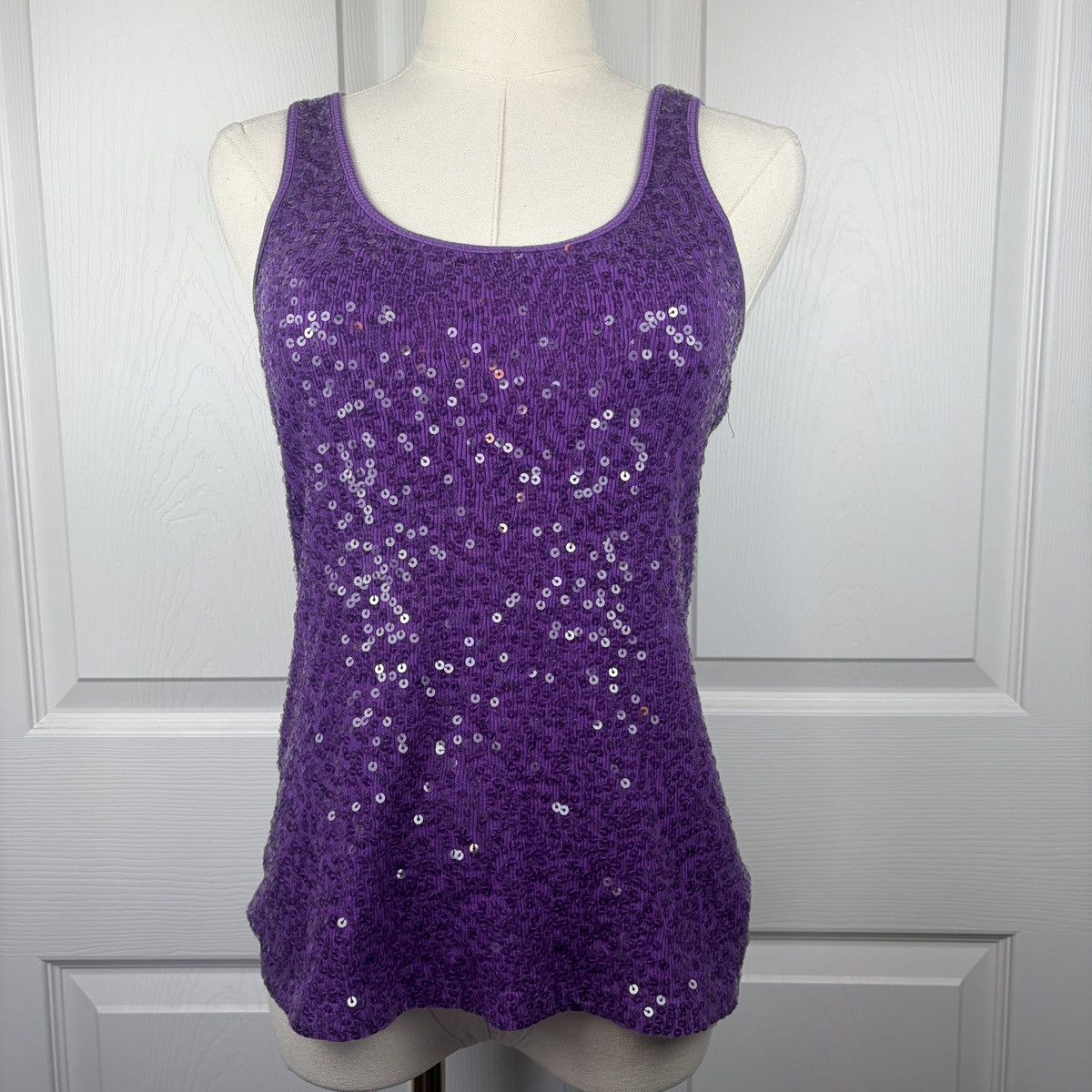Express Express vintage Y2K purple sequin tank top Size S / US 4 / IT 40 - 1 Thumbnail