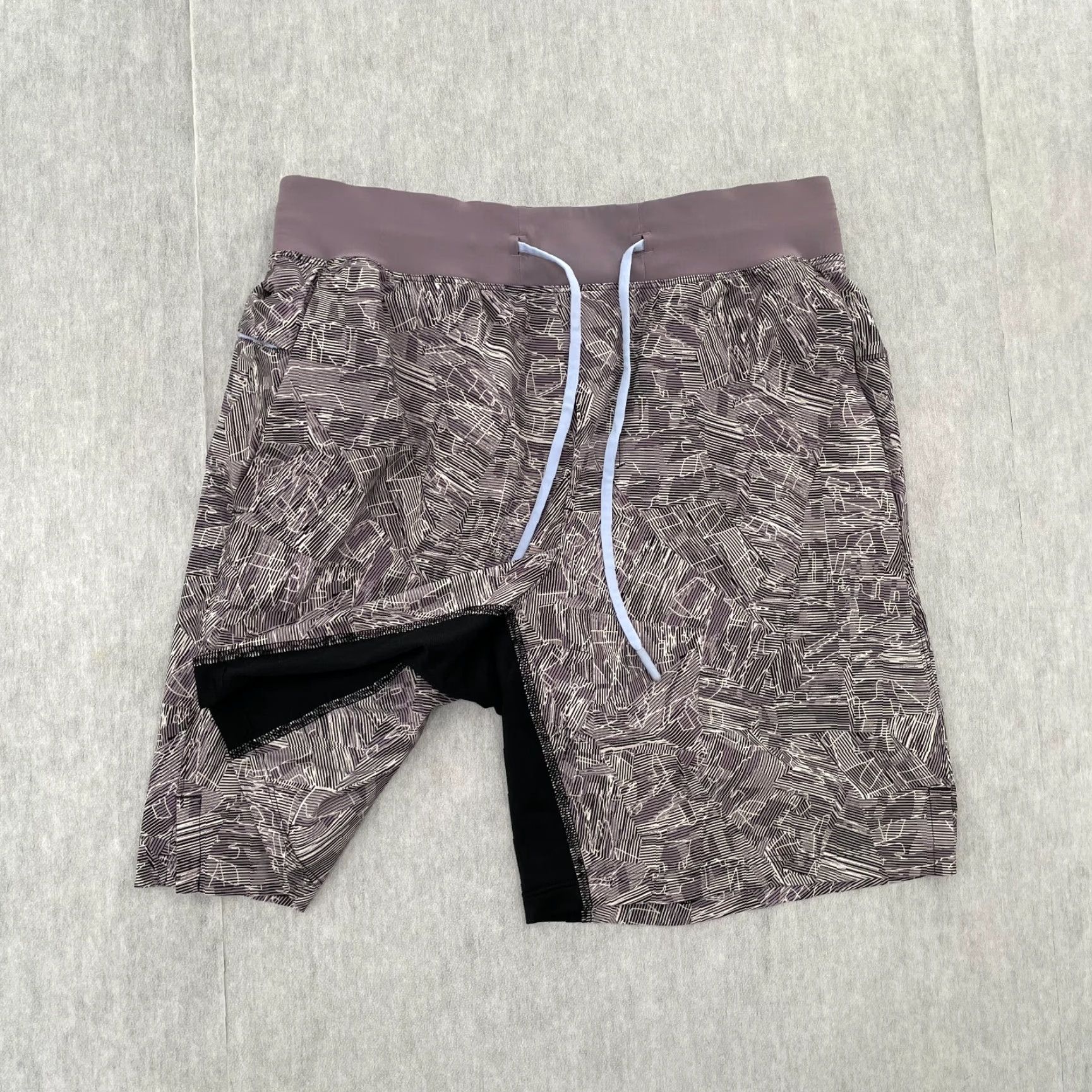 Lululemon Lululemon Short Adult Small Gray Purple Unlined Pockets Stretch Logo Mens S Size US 29 - 4 Thumbnail