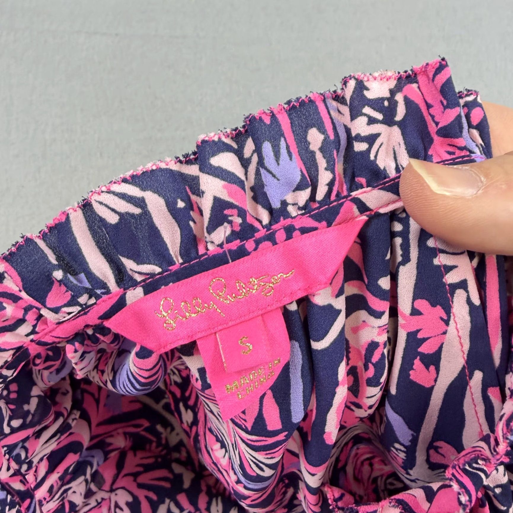 Lilly Pulitzer Lilly Pulitzer Blouse Womens Small Multicolor Floral Ruffle Tunic Long Sleeve Size S / US 4 / IT 40 - 3 Thumbnail