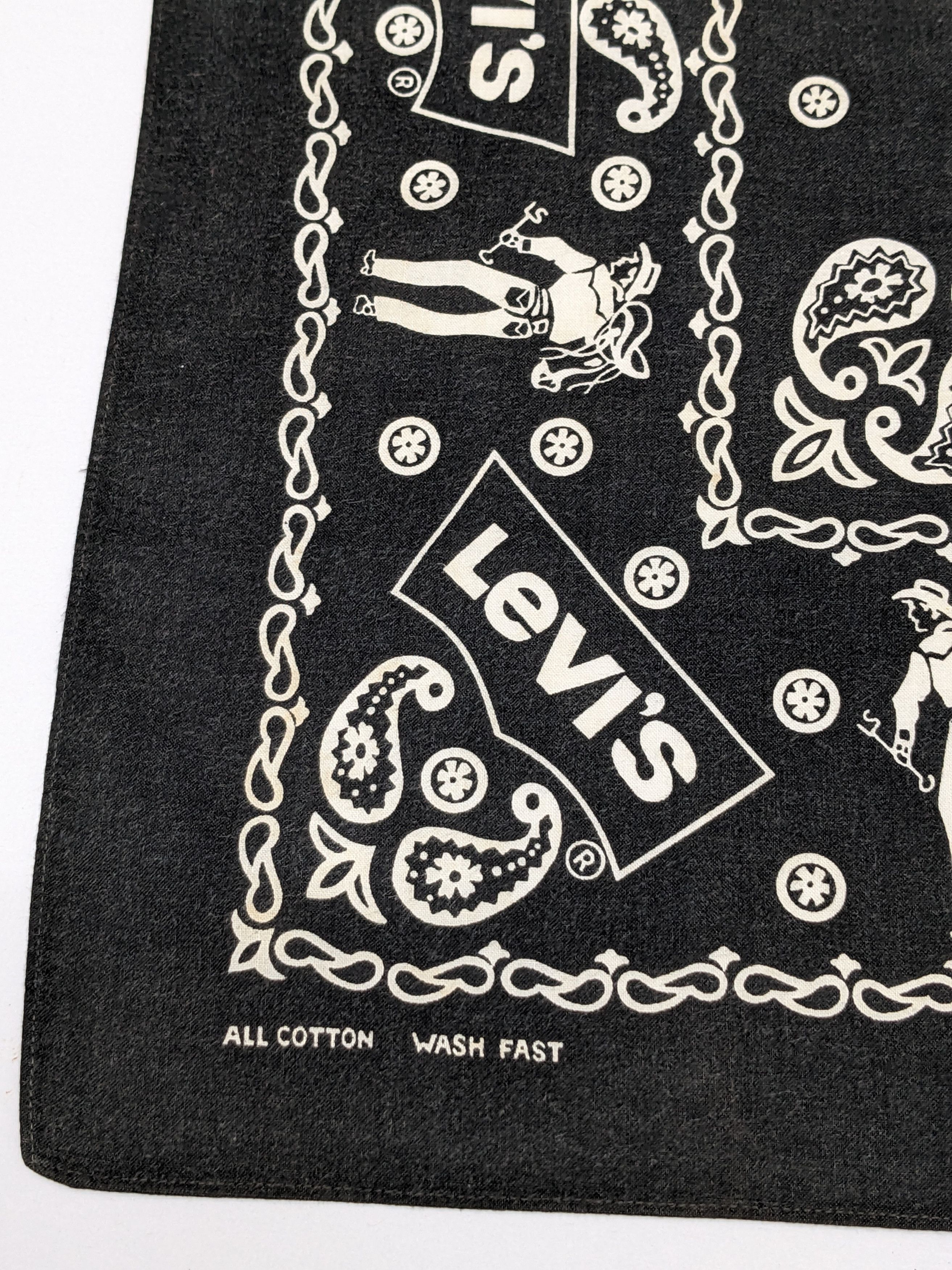 Levi's Vintage Levi’s Bandana Black Cowboy Paisley Made In Usa Size ONE SIZE - 3 Thumbnail