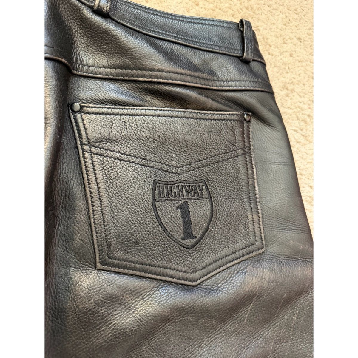 Vintage VINTAGE HIGHWAY 1 BIKER HEAVYWEIGHT LEATHER PANTS Size US 32 / EU 48 - 14 Thumbnail