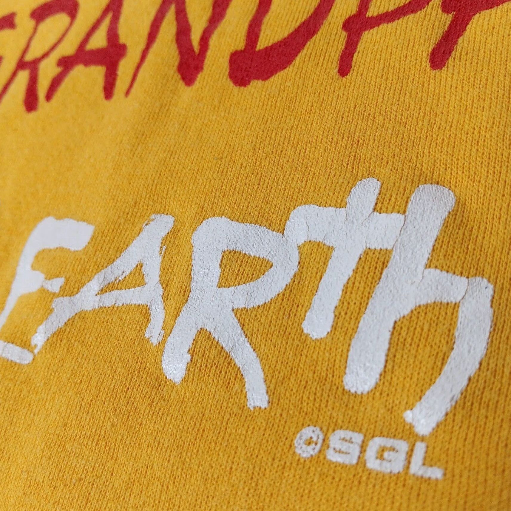 Vintage VINTAGE B.J. Design Grandpa on Earth Sweatshirt Crewneck USA Made Large Yellow Raglan Long Sleeve Men's Regular L Graphic Print Size US L / EU 52-54 / 3 - 5 Thumbnail