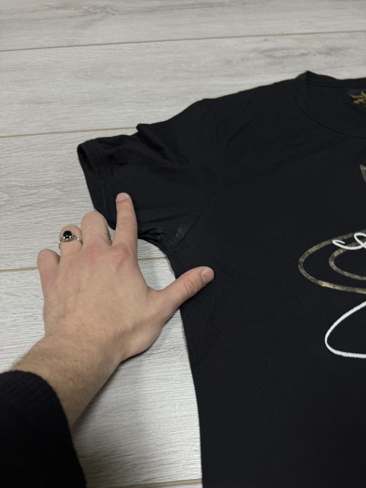 Vivienne Westwood Vivienne Westwood big gold foil jeans orb tee shirt black Size US XL / EU 56 / 4 - 4 Thumbnail
