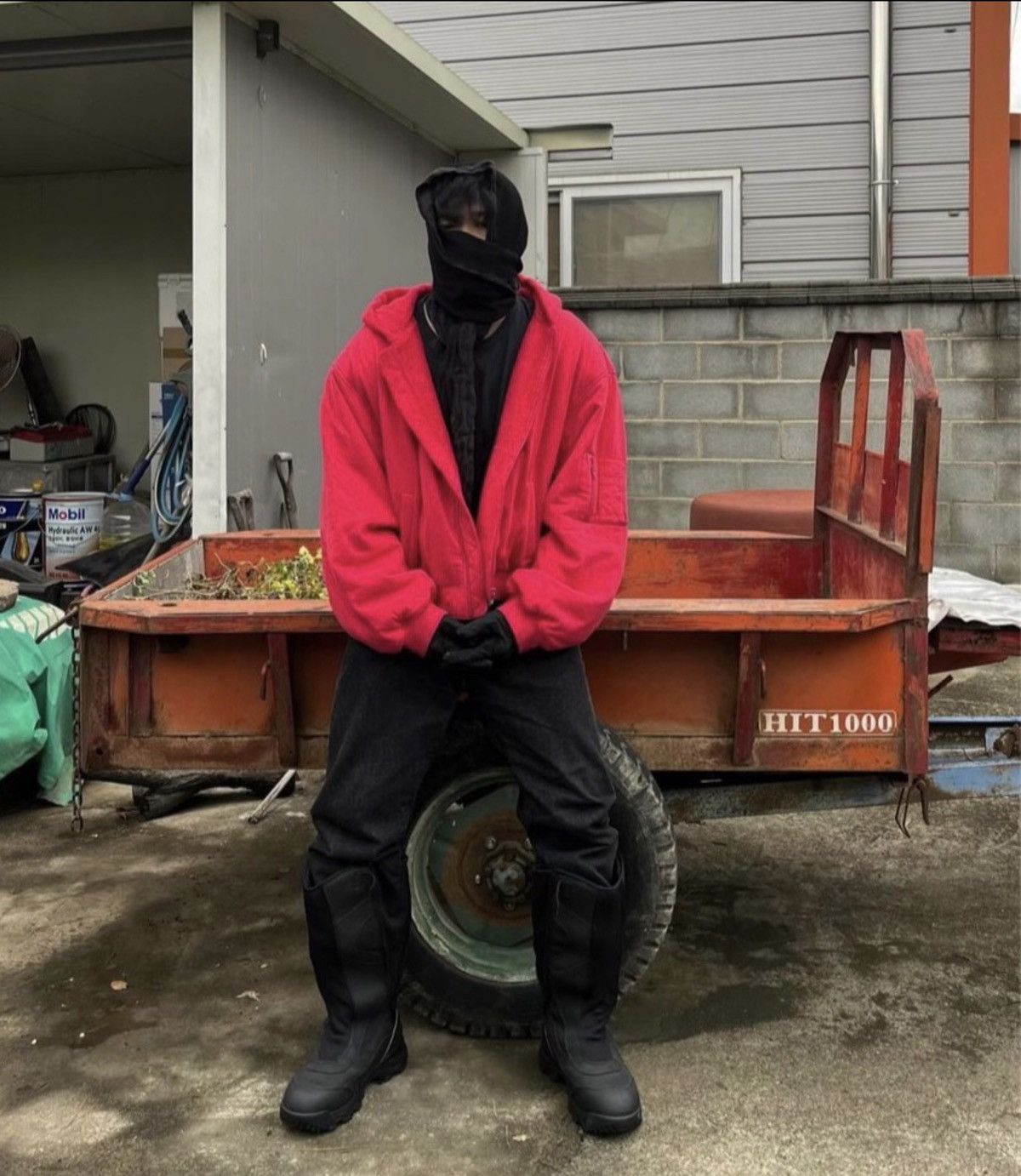Greg Ross Greg Ross red towel hoodie oversized bomber Size US S / EU 44-46 / 1 - 3 Thumbnail