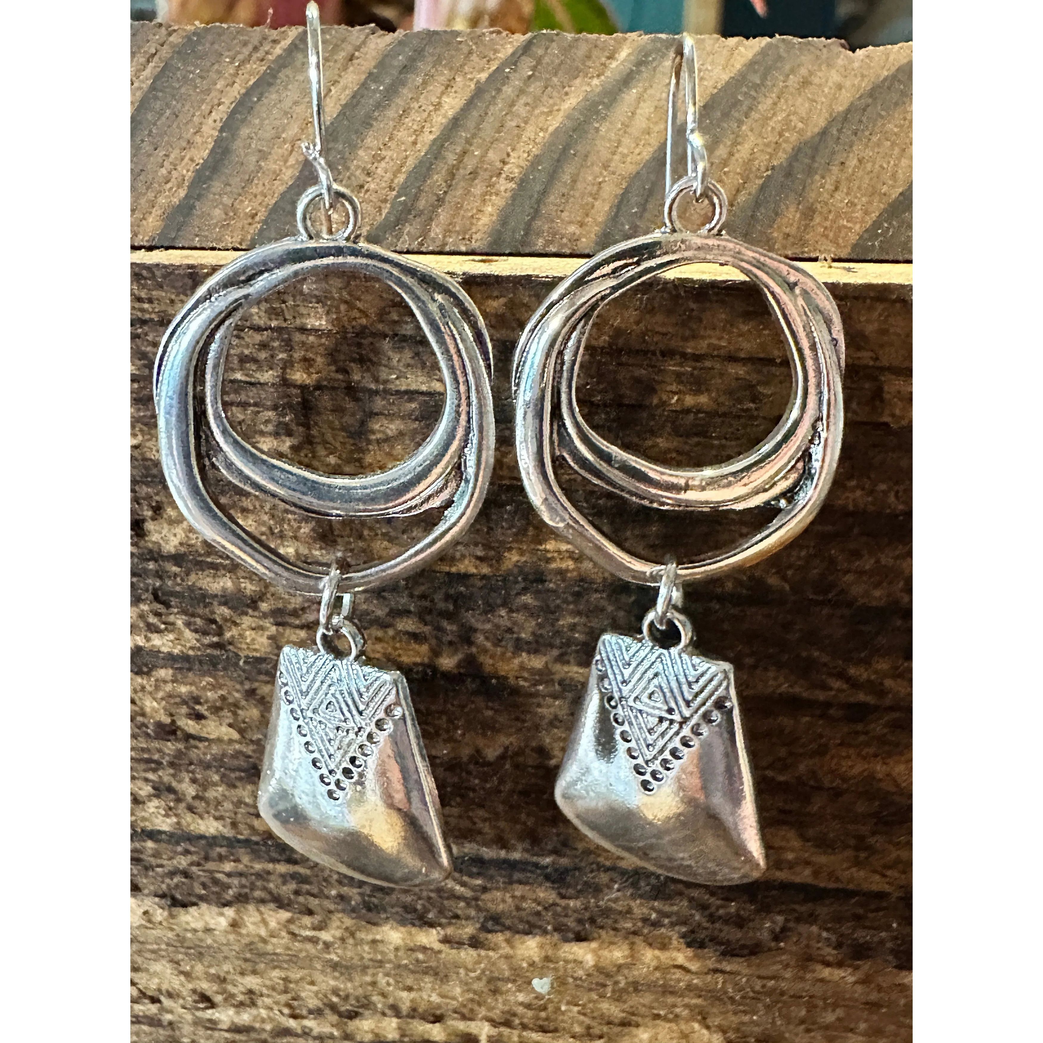 Other Boho Hippie Western Cowgirl Circle Silver Drop Wire Earrings Size ONE SIZE - 4 Thumbnail