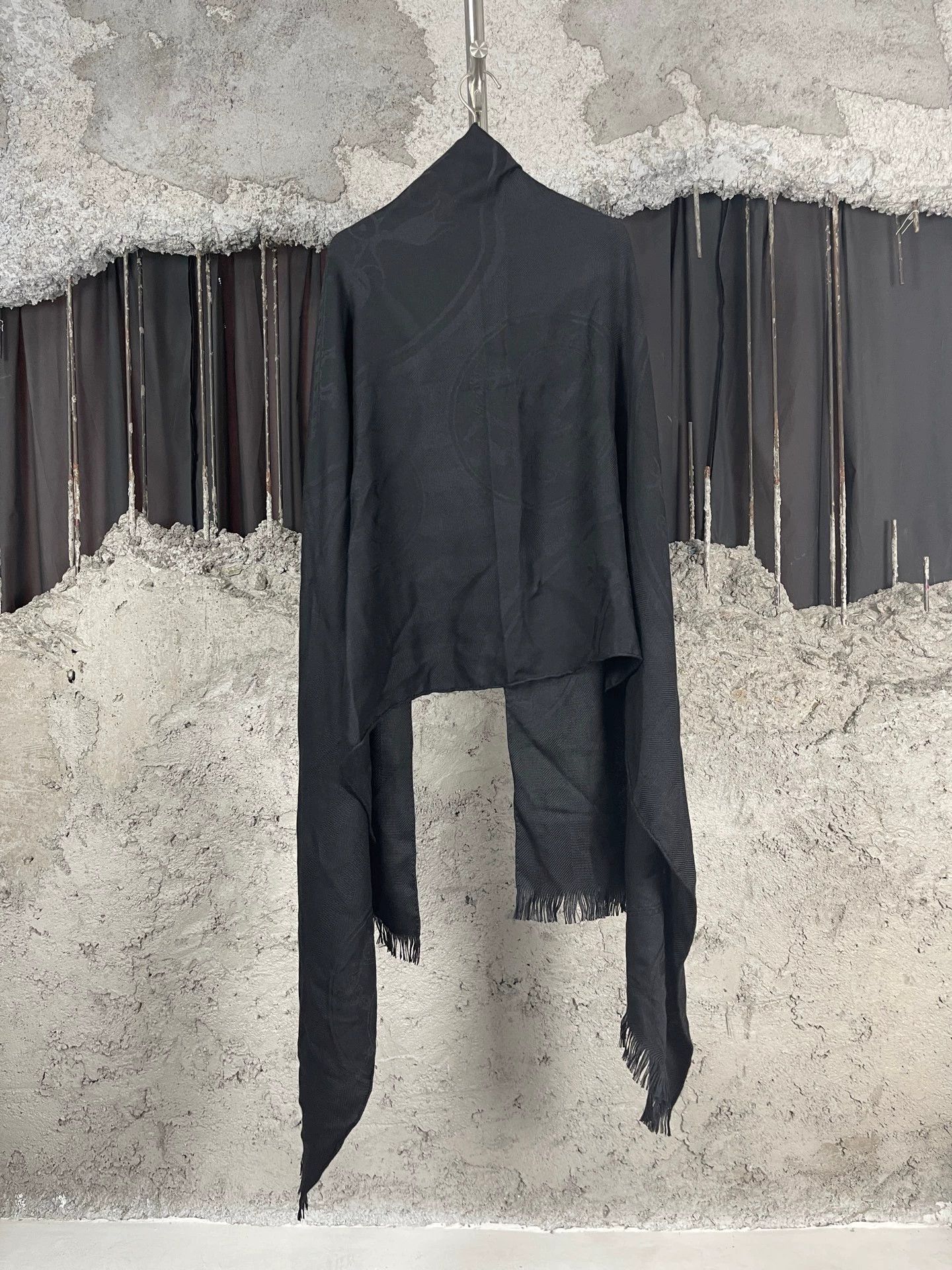 Hermes Hermes Dark Pattern Shawl New Size ONE SIZE - 2 Thumbnail