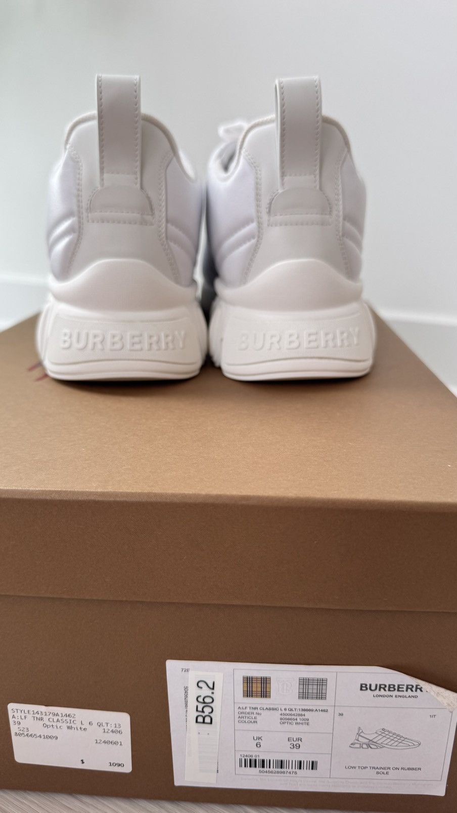 Burberry New Burberry White Quilted Sneakers Size US 9 / IT 39 - 5 Thumbnail